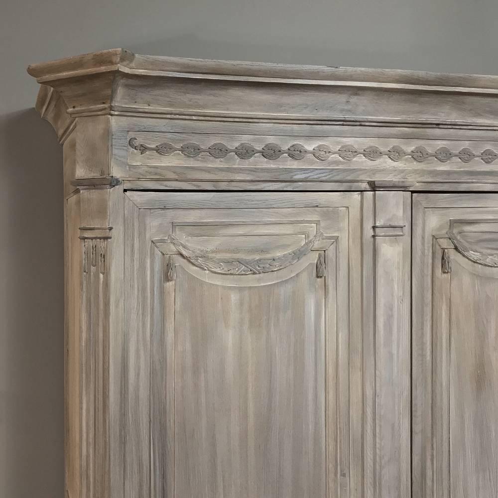 18th Century French Louis XVI Neoclassical Stripped Oak Armoire 3