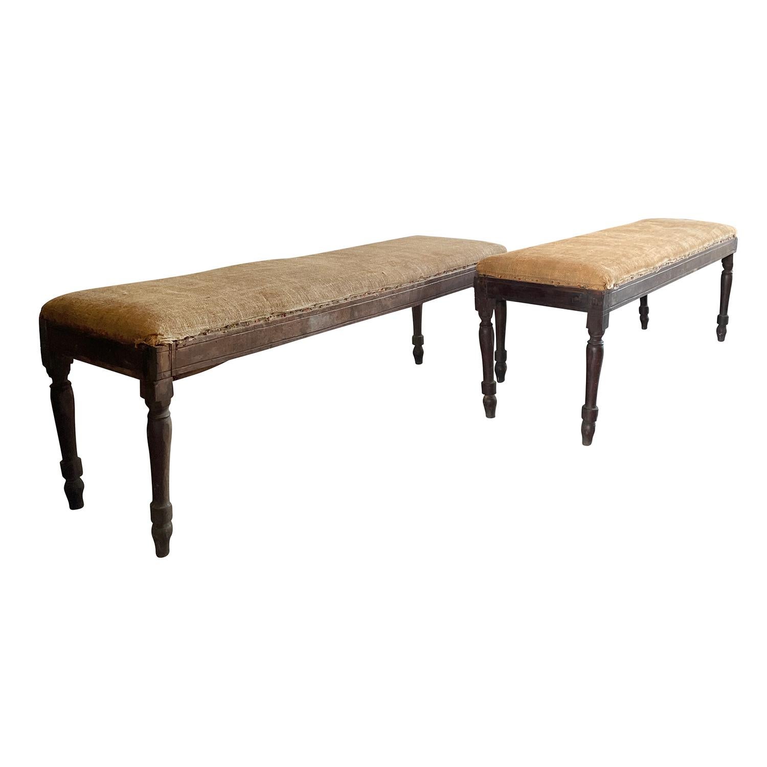Paire de bancs anciens Louis XVI du 18ème siècle Bon état - En vente à West Palm Beach, FL