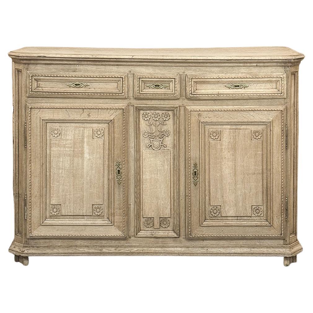 18th Century French Louis XVI Period Buffet in Stripped Oak For Sale