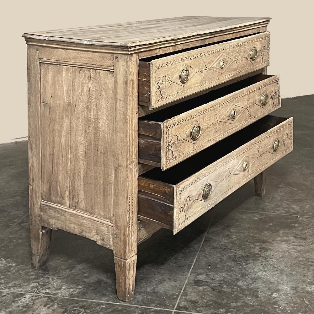 Commode francese del XVIII secolo di epoca Luigi XVI ~ Cassettone In condizioni buone in vendita a Dallas, TX