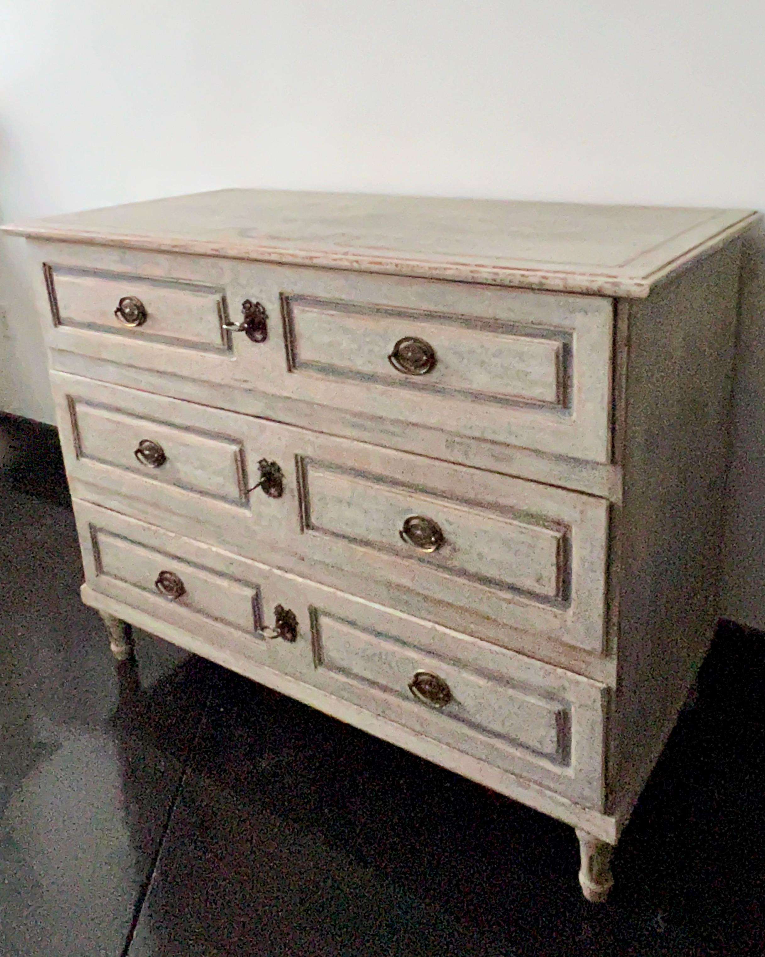 Hand-Carved 18th century French Louis XVI Period Commode For Sale