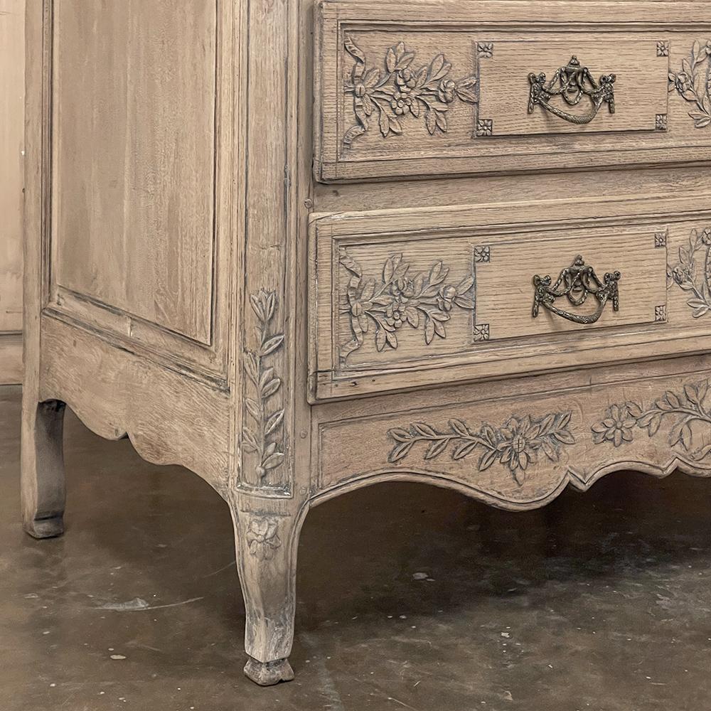 18th Century French Louis XVI Period Commode in Stripped Oak 5