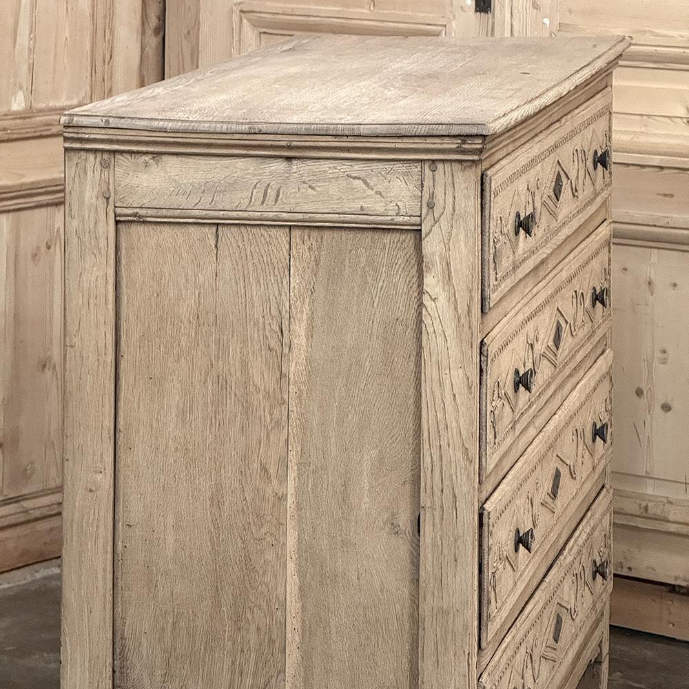 Commode francese del XVIII secolo di epoca Luigi XVI in Oak scortecciato in vendita 4
