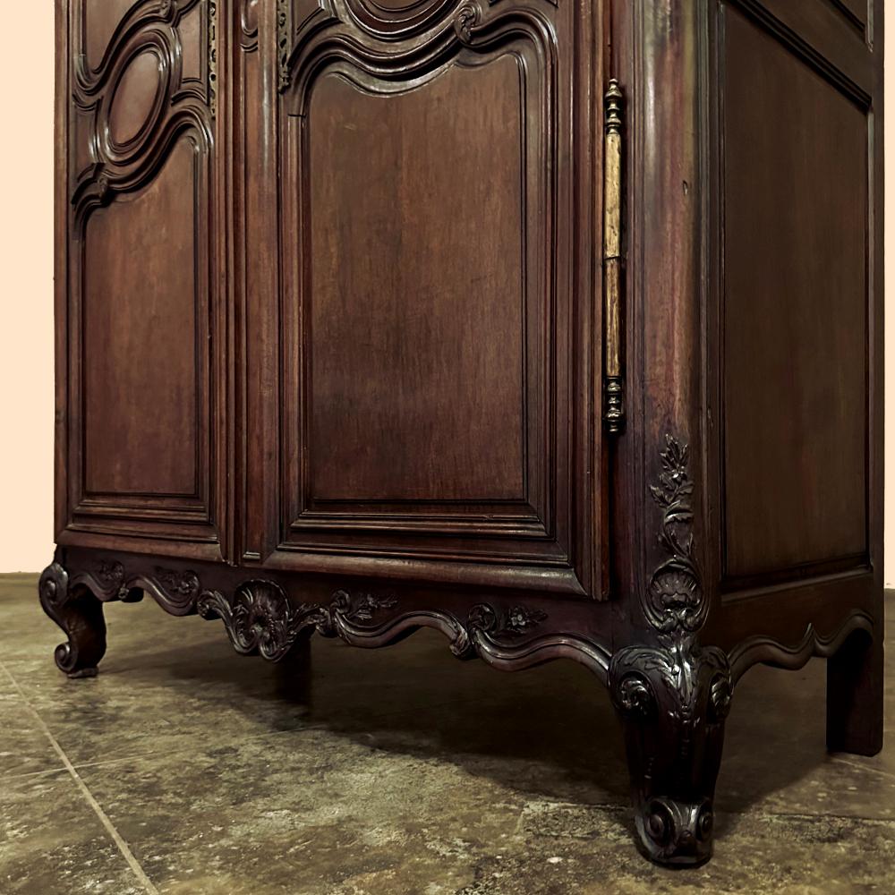 18th Century French Louis XVI Period Mahogany Armoire For Sale 2