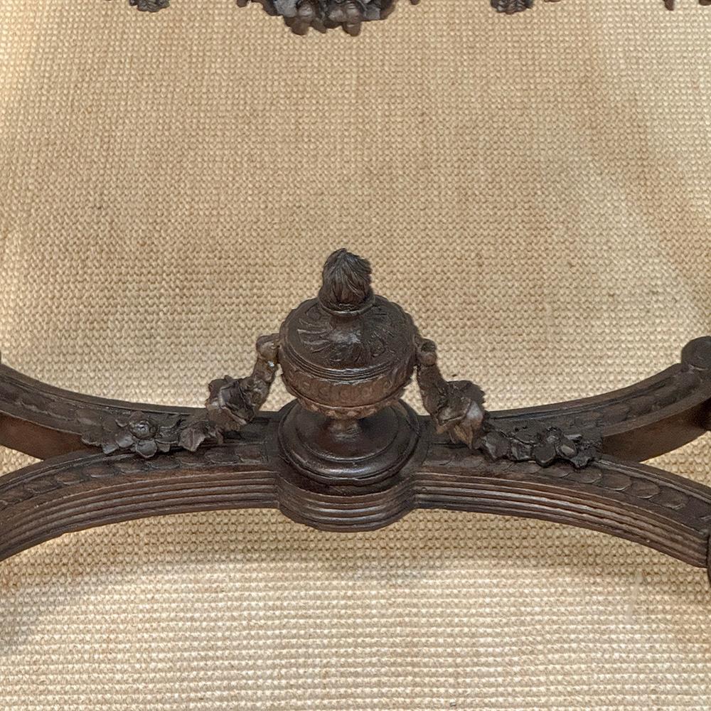 Table d'appoint d'époque Louis XVI du XVIIIe siècle, à plateau de marbre en vente 3