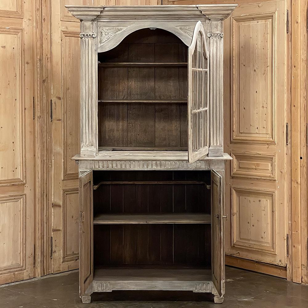 Hand-Crafted 18th Century French Louis XVI Period Whitewashed Bookcase, Vitrine For Sale