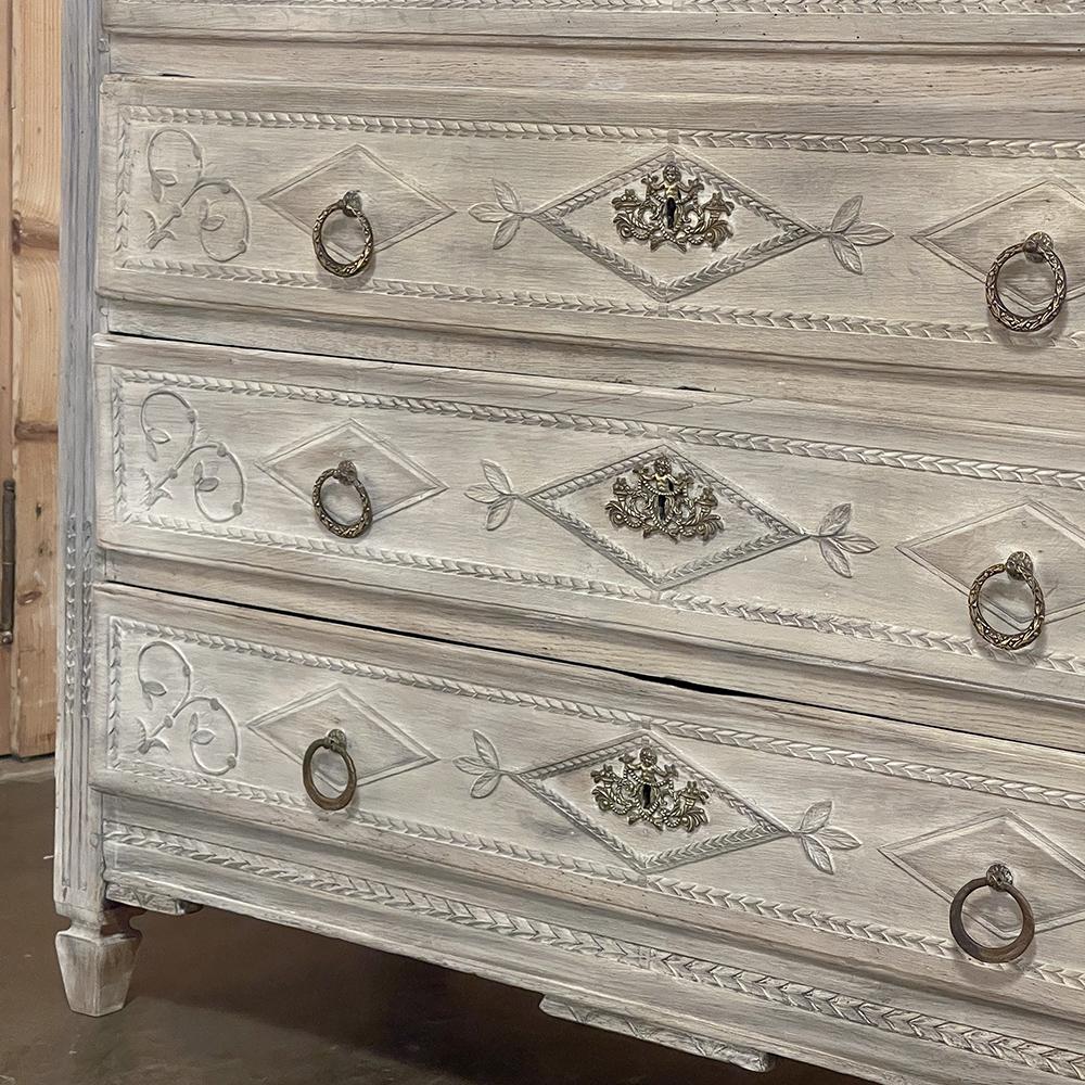 18th Century French Louis XVI Period Whitewashed Commode For Sale 13