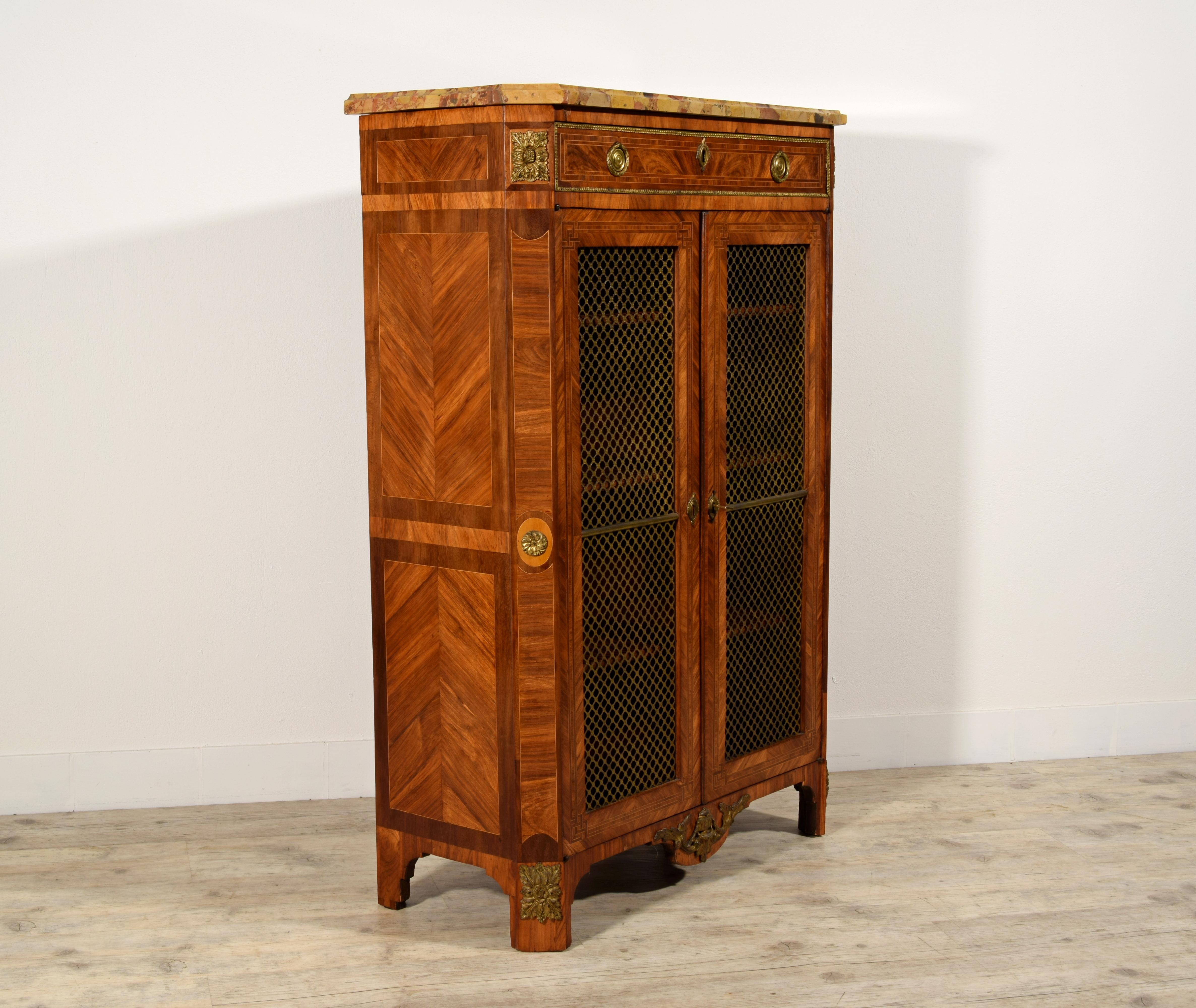 18th Century, French Louis XVI Wood Sideboard by Conrad Mauter For Sale 4