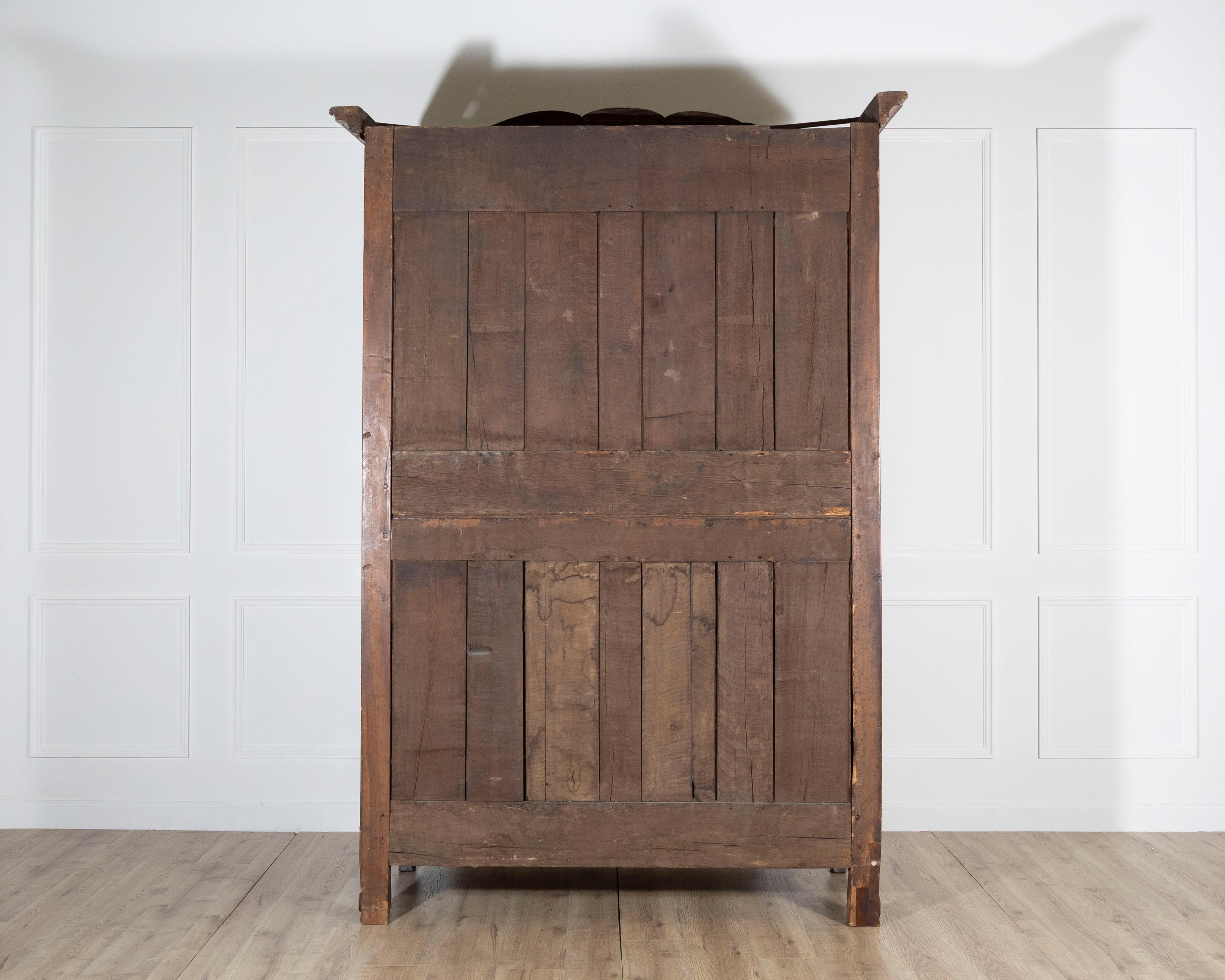 18th Century French Lyonnaise Walnut Armoire For Sale 3