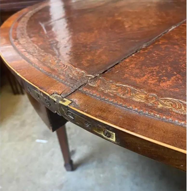 18th Century French Mahogany Card Table In Excellent Condition For Sale In Los Angeles, CA