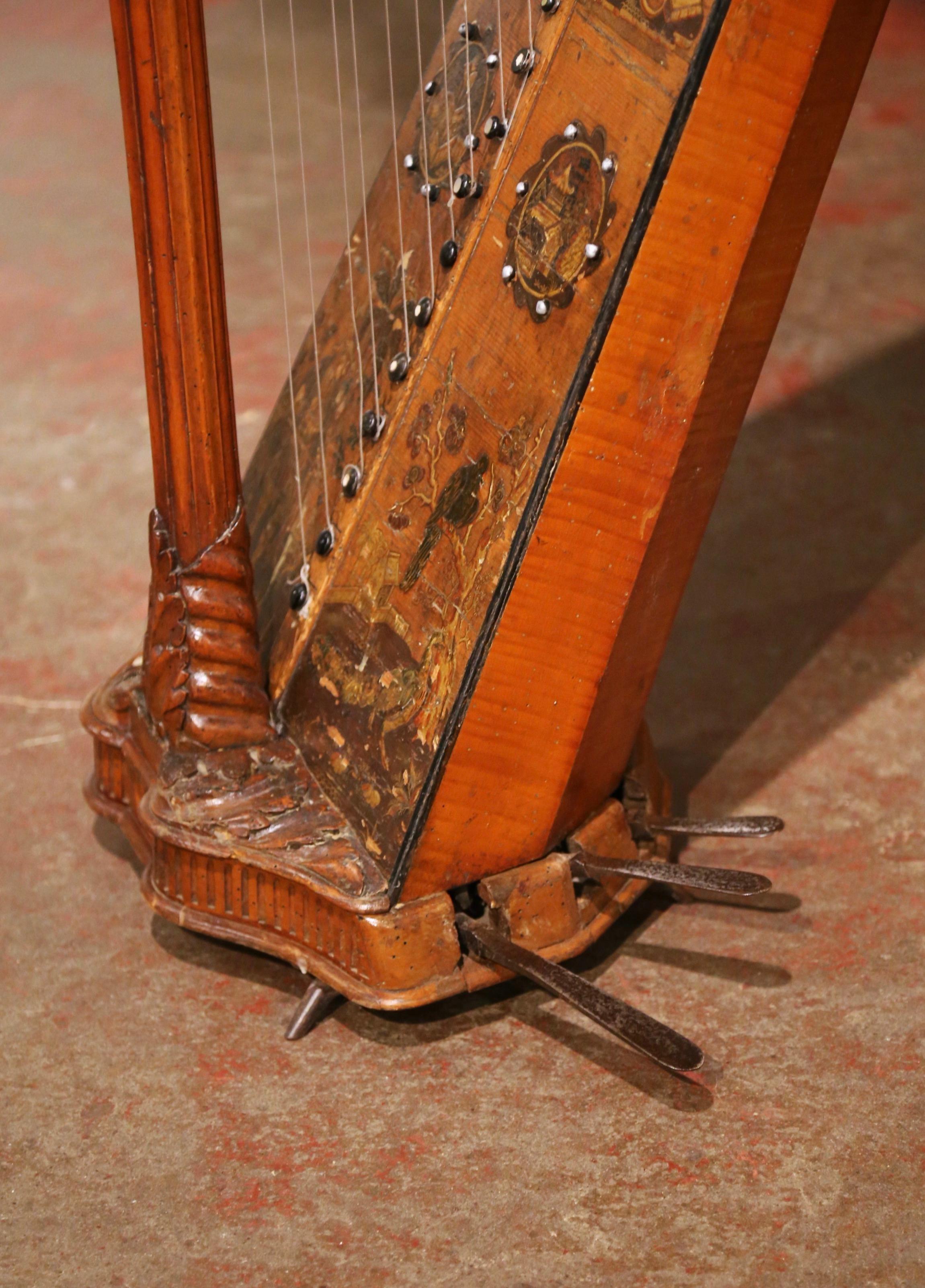 18th Century French Maple Decorative Harp with Hand Painted Chinoiserie Motifs im Angebot 5