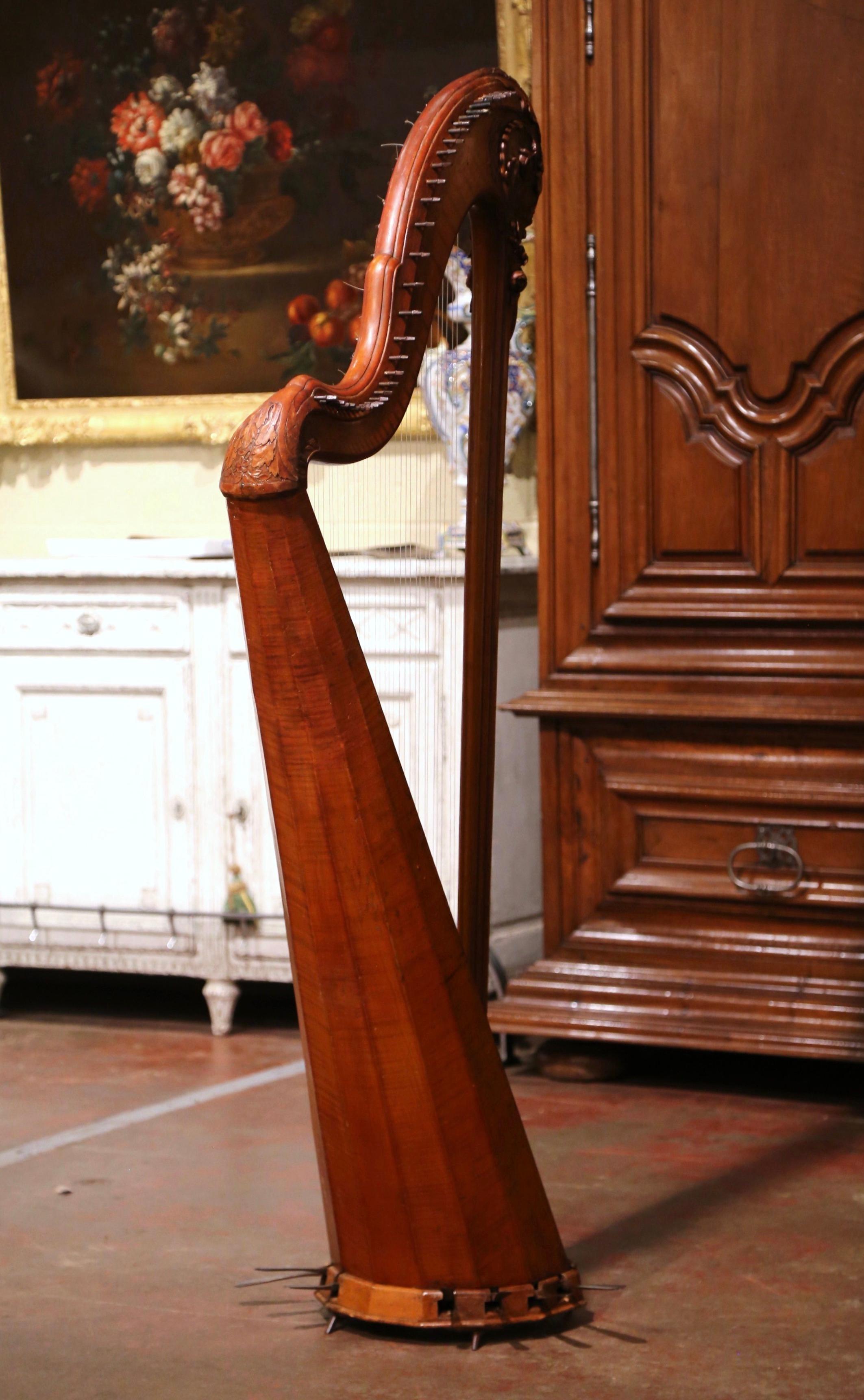 18th Century French Maple Decorative Harp with Hand Painted Chinoiserie Motifs For Sale 6