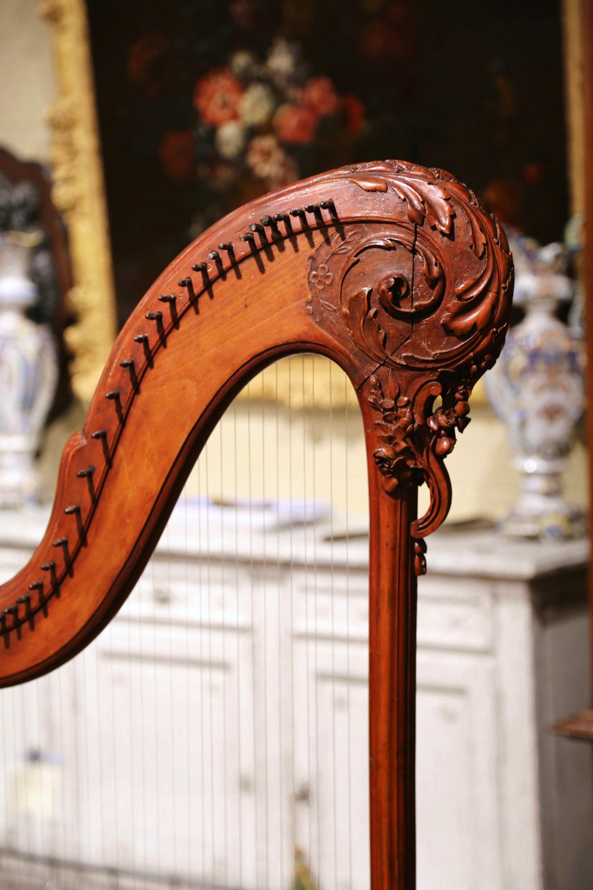Louis XV 18th Century French Maple Decorative Harp with Hand Painted Chinoiserie Motifs For Sale