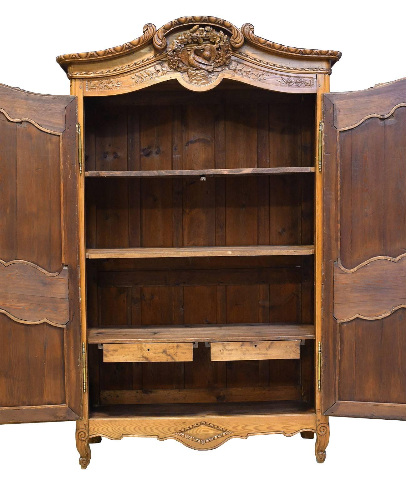 18th Century French Marriage Armoire in Pitch Pine from Normandy In Good Condition In Miami, FL