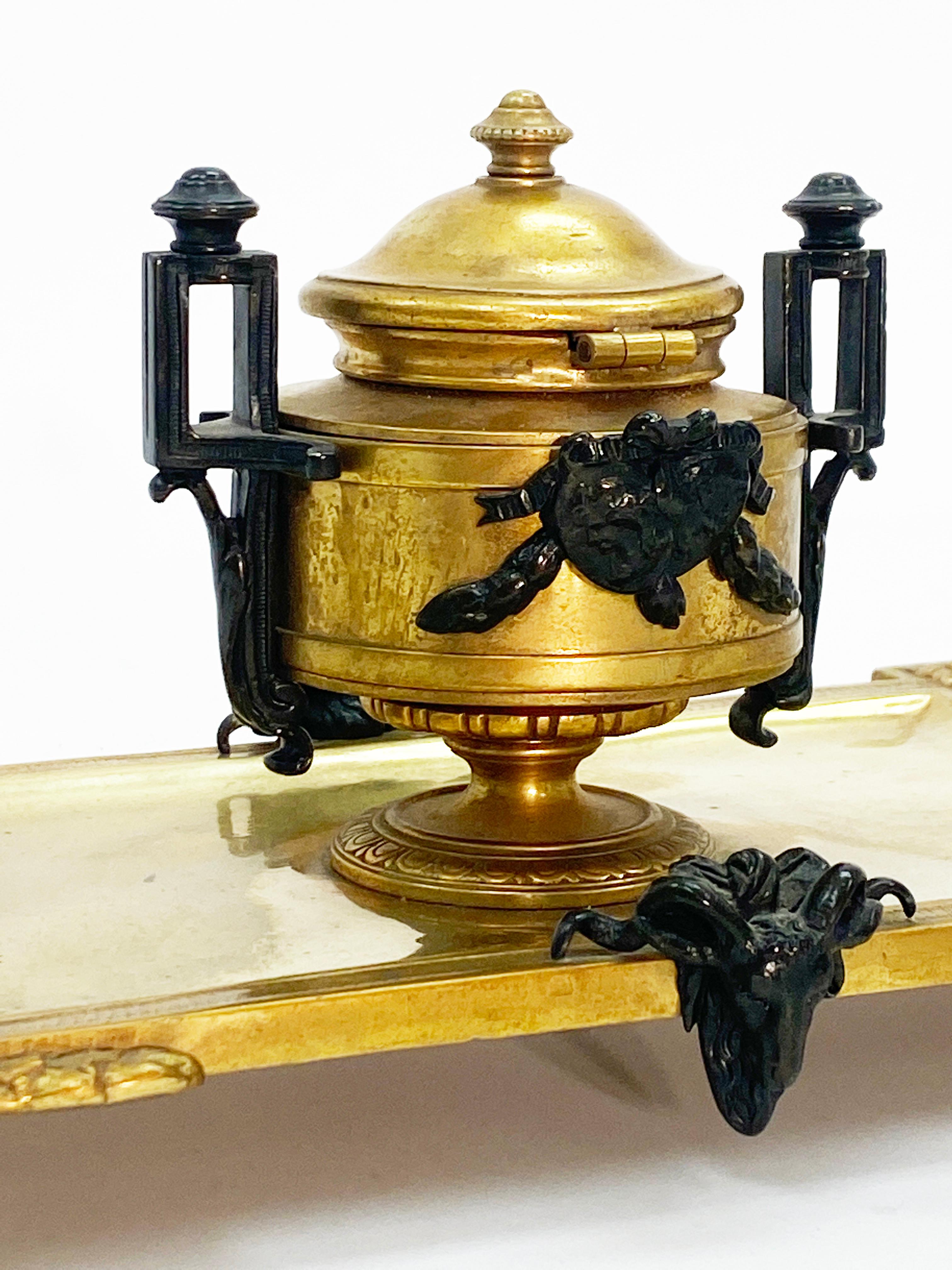18th Century French Neoclassical Manner Bronze Inkwell For Sale 1