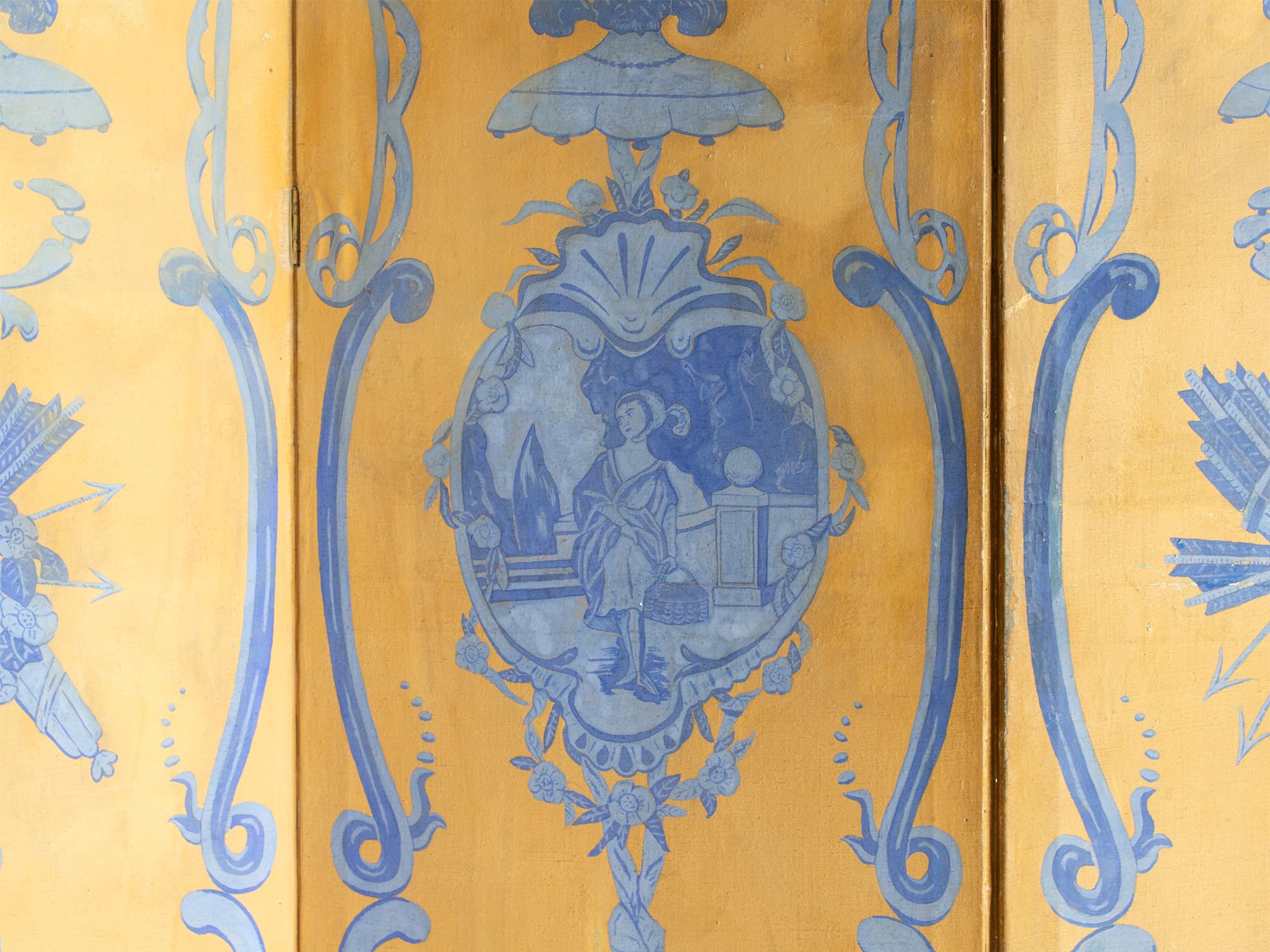 18th Century French Neoclassical Painted Screen In Good Condition For Sale In Wembley, GB