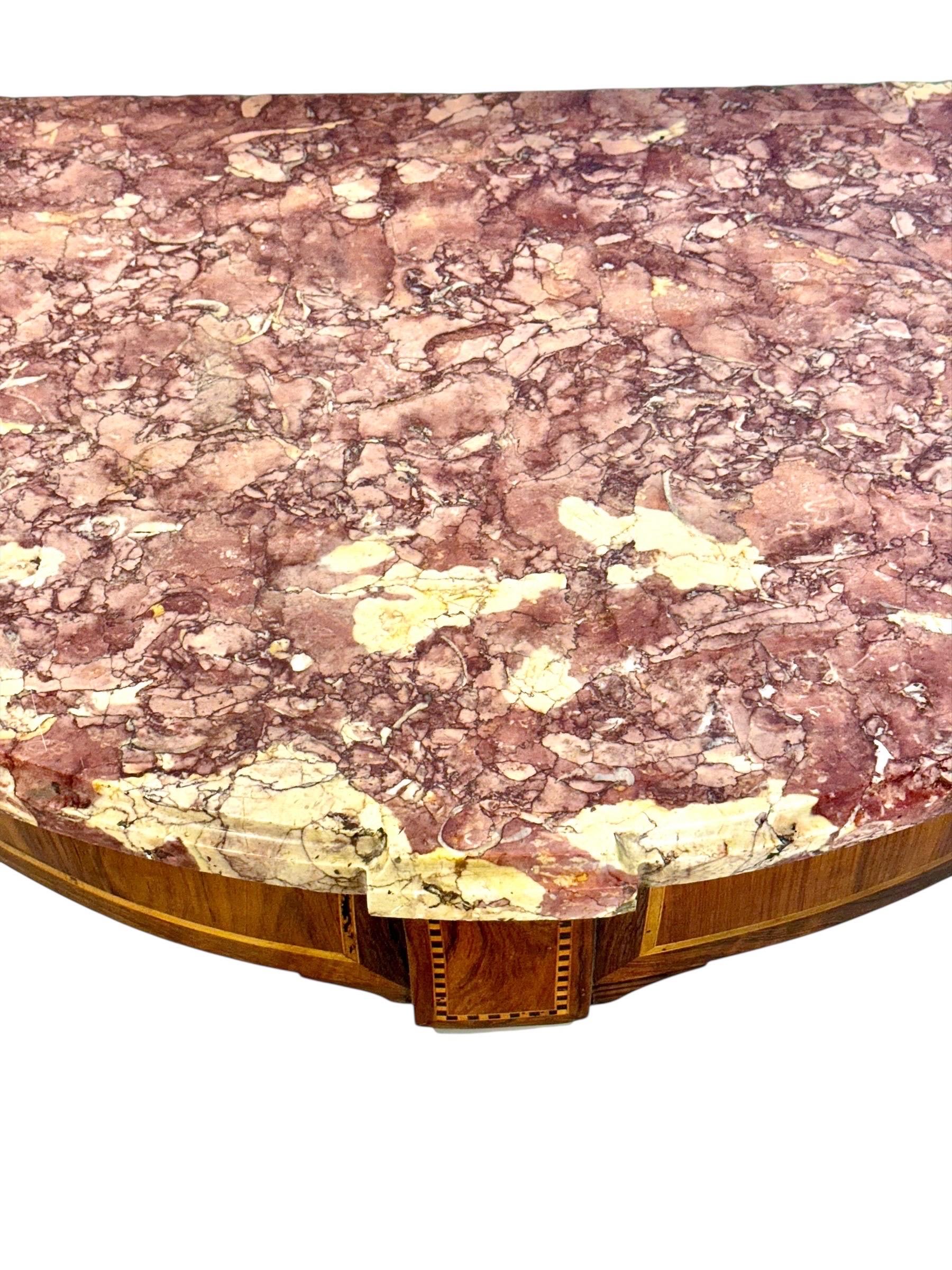 Console murale néoclassique française du XVIIIe siècle avec plateau en marbre Bon état - En vente à LA CIOTAT, FR