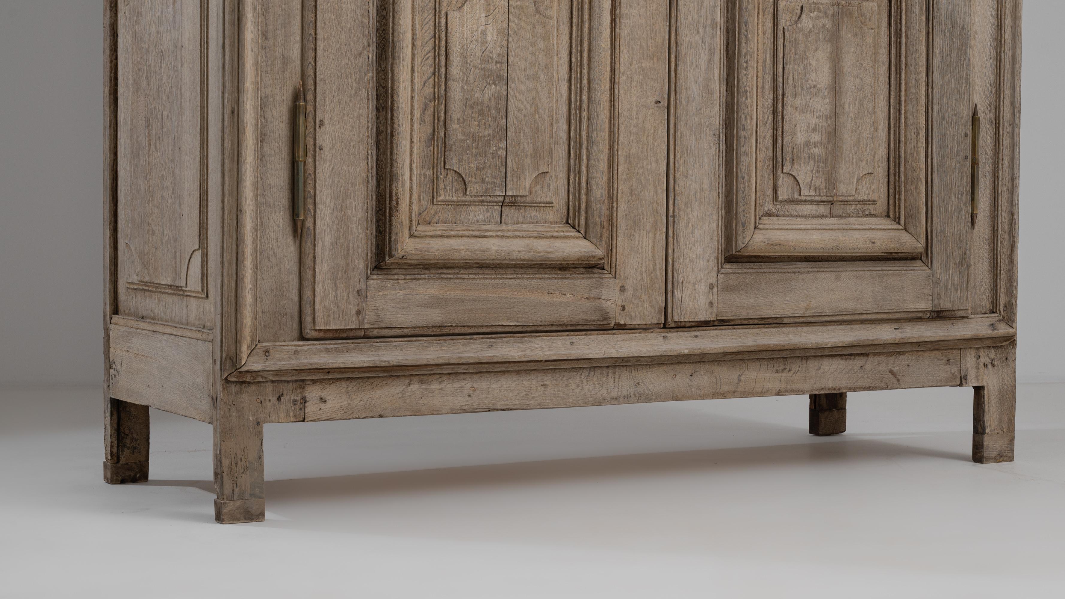 18th Century French, Oak Armoire 4