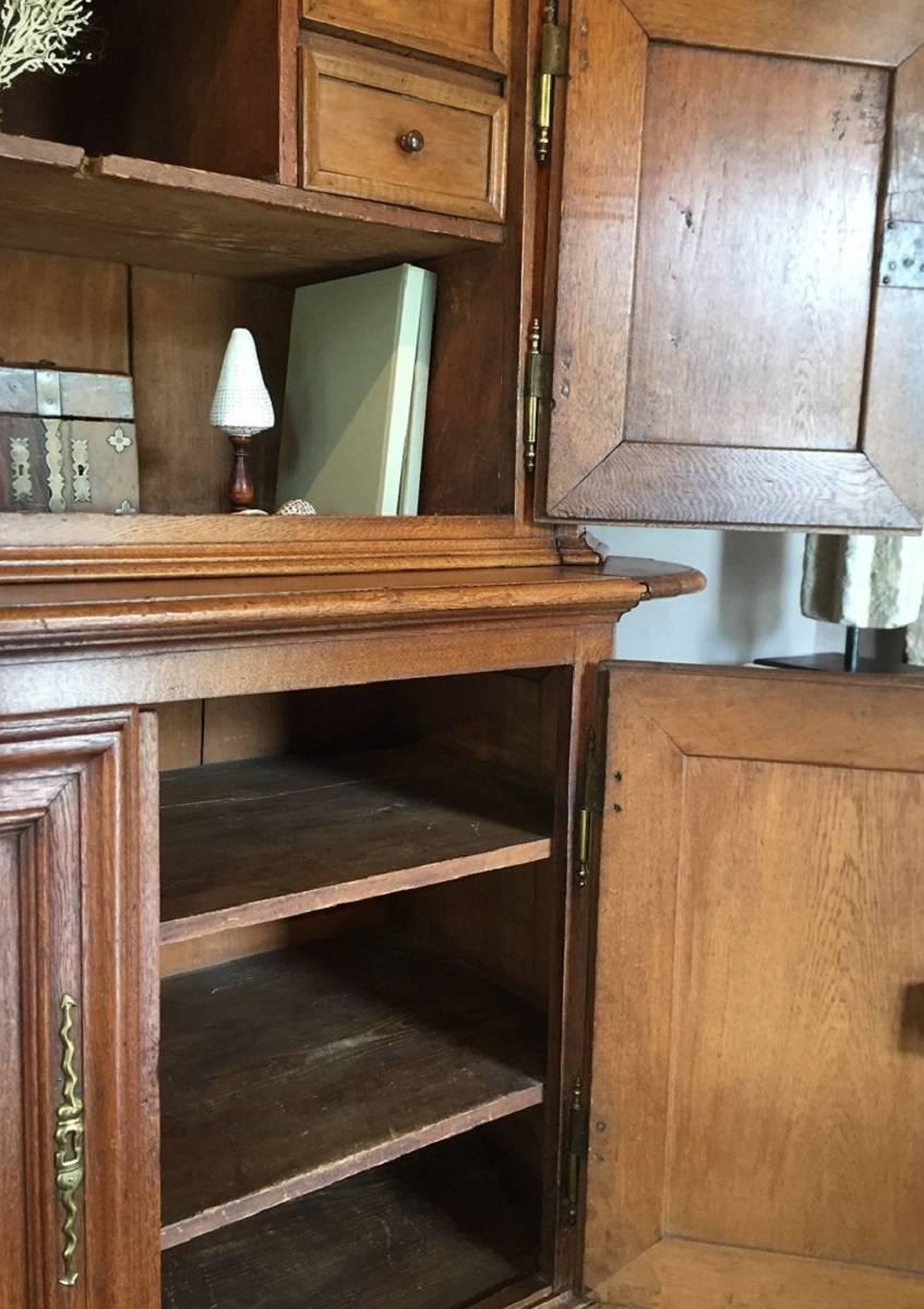 18th Century French Oak Buffet Cupboard Sideboard For Sale 6