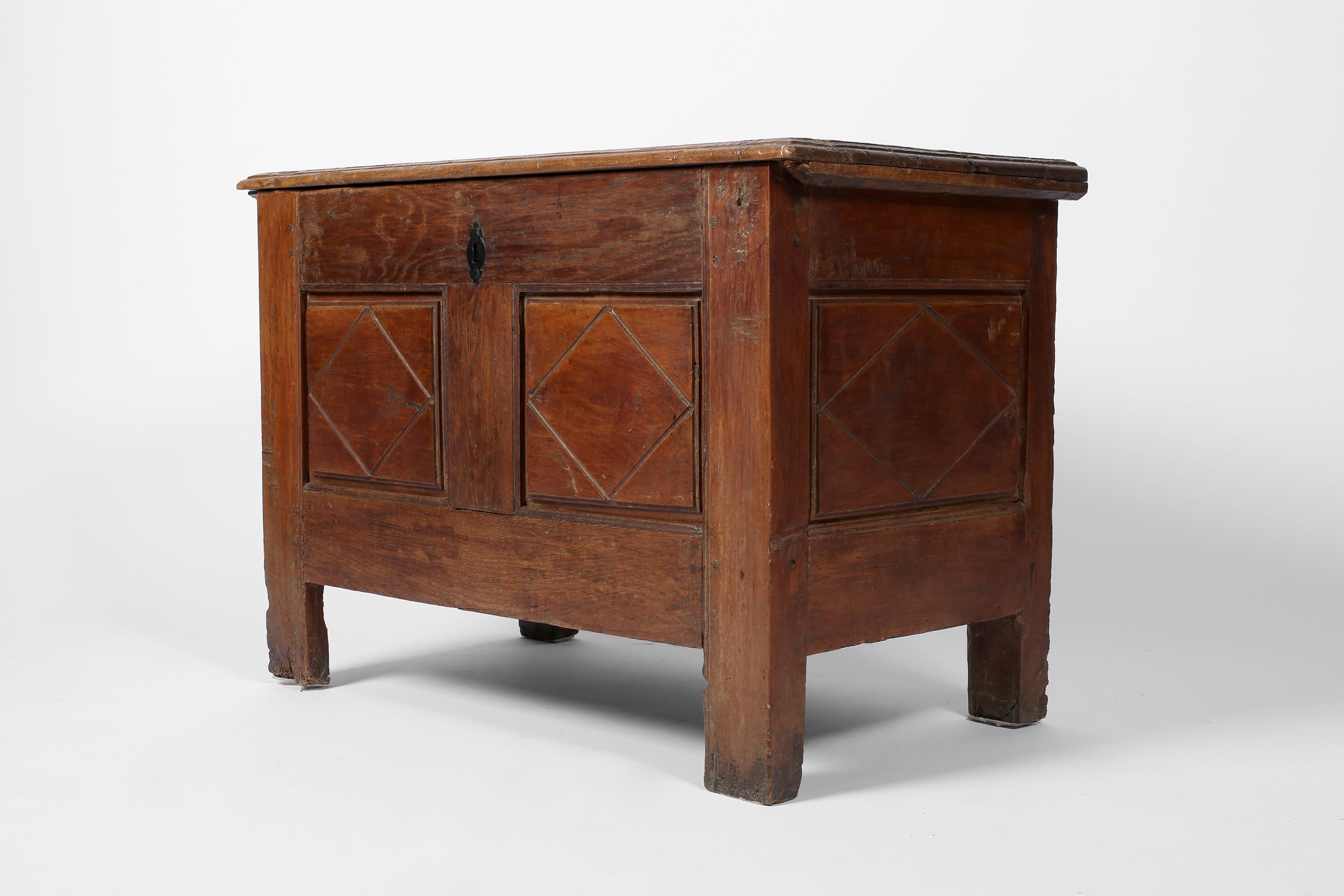 18th Century French Oak Coffer Blanket Box Chest from Aubusson For Sale 2