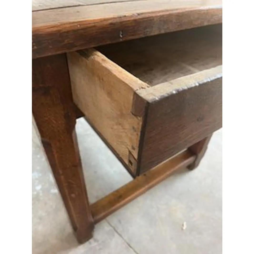 Mesa de granja / mesa de comedor francesa de roble del siglo XVIII en venta 3