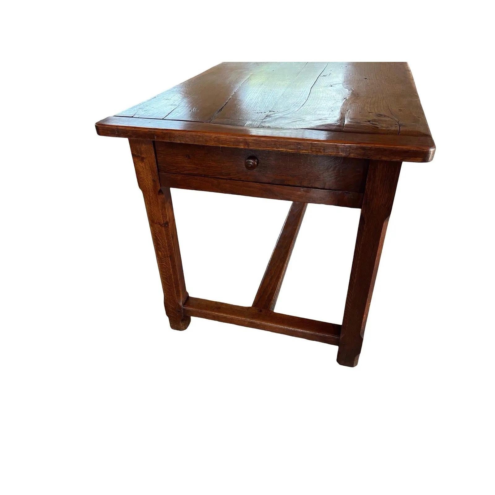 Mesa de granja / mesa de comedor francesa de roble del siglo XVIII Francés en venta