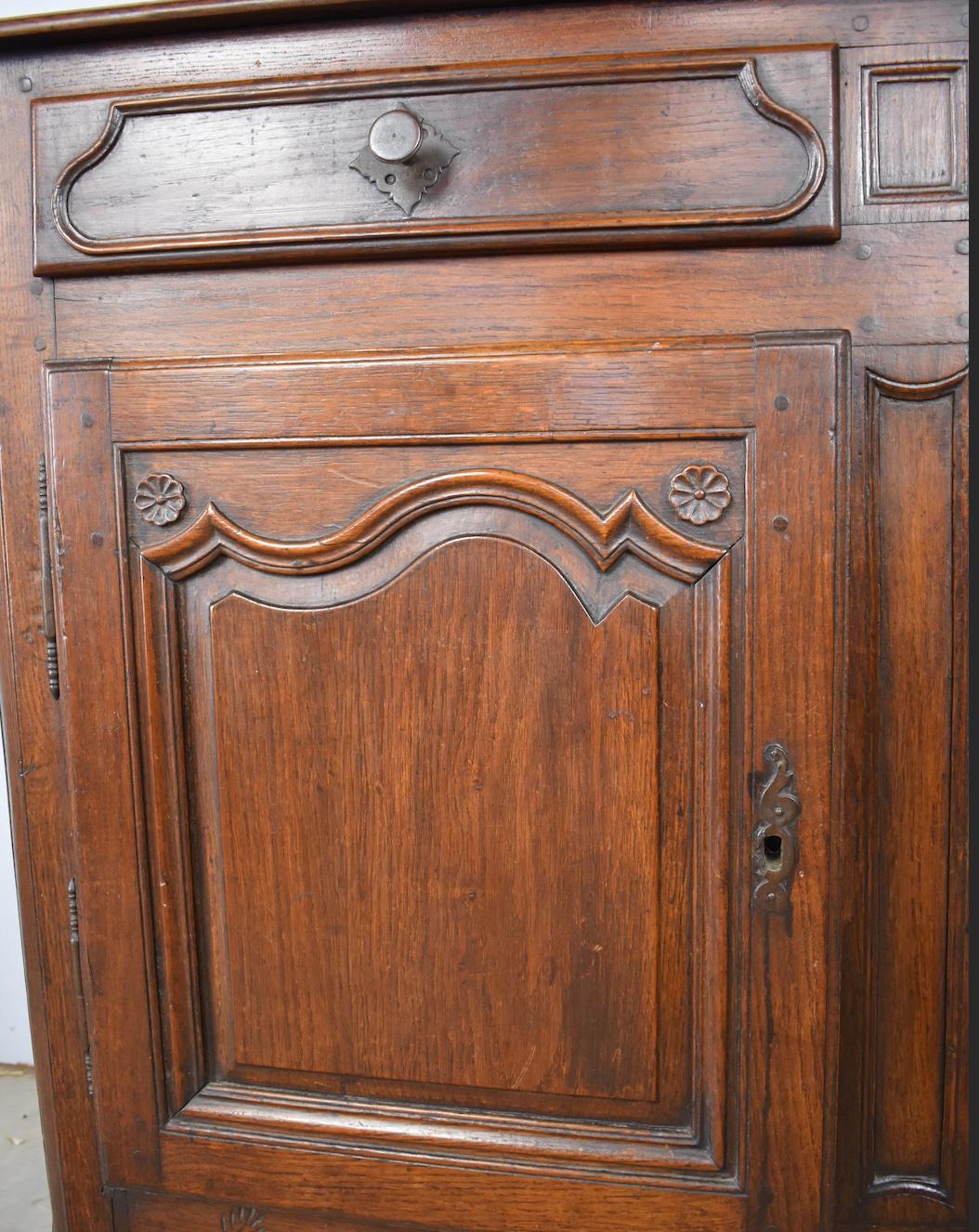 18th Century French Oak Louis XV Buffet/Enfilade 9