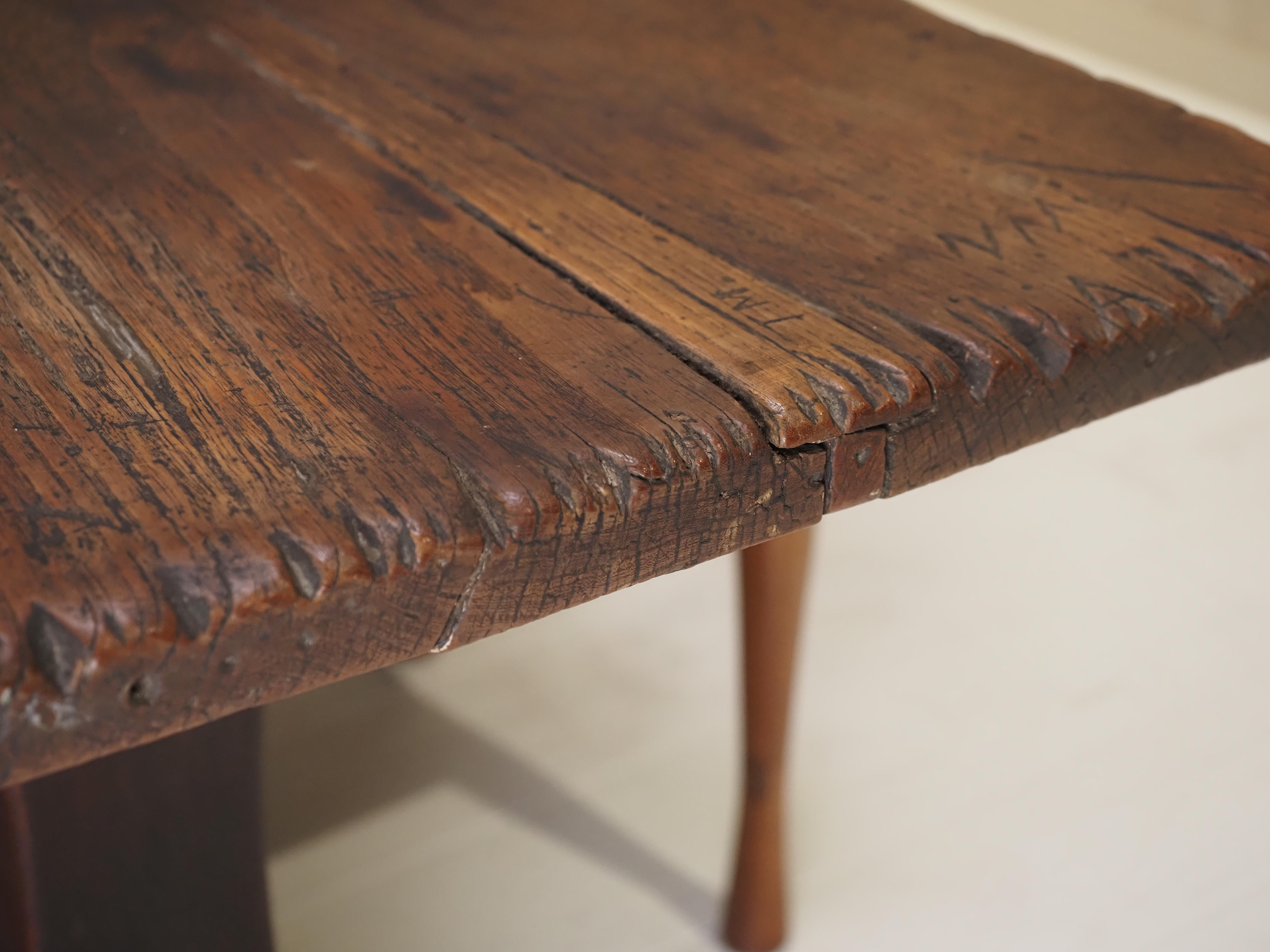 18th Century French oak refectory table For Sale 8