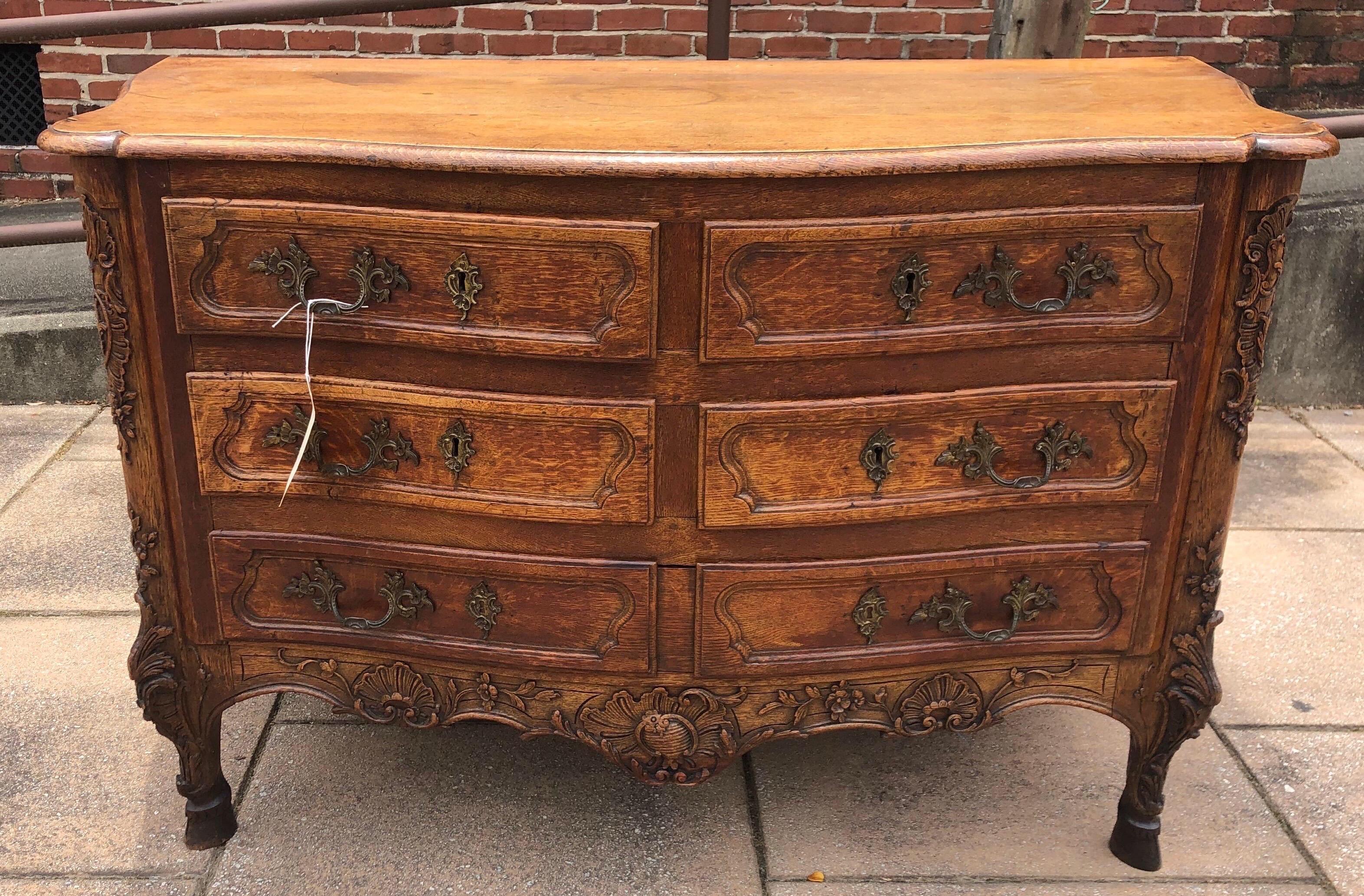 18th Century French Carved Oak Serpentine Commode on Hoof Feet For Sale 3