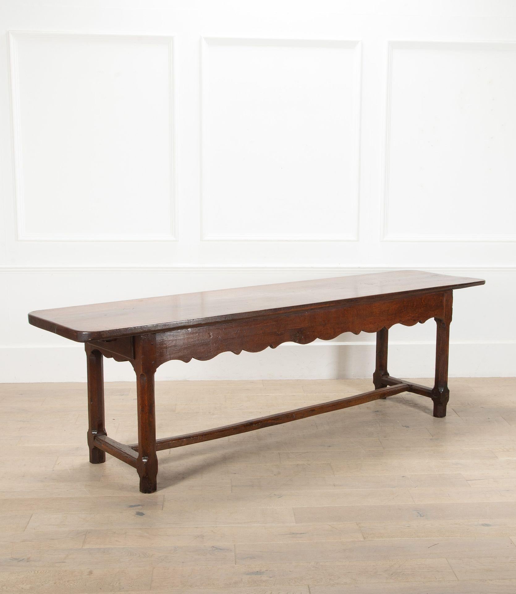 Country 18th Century French Oak Serving Table For Sale