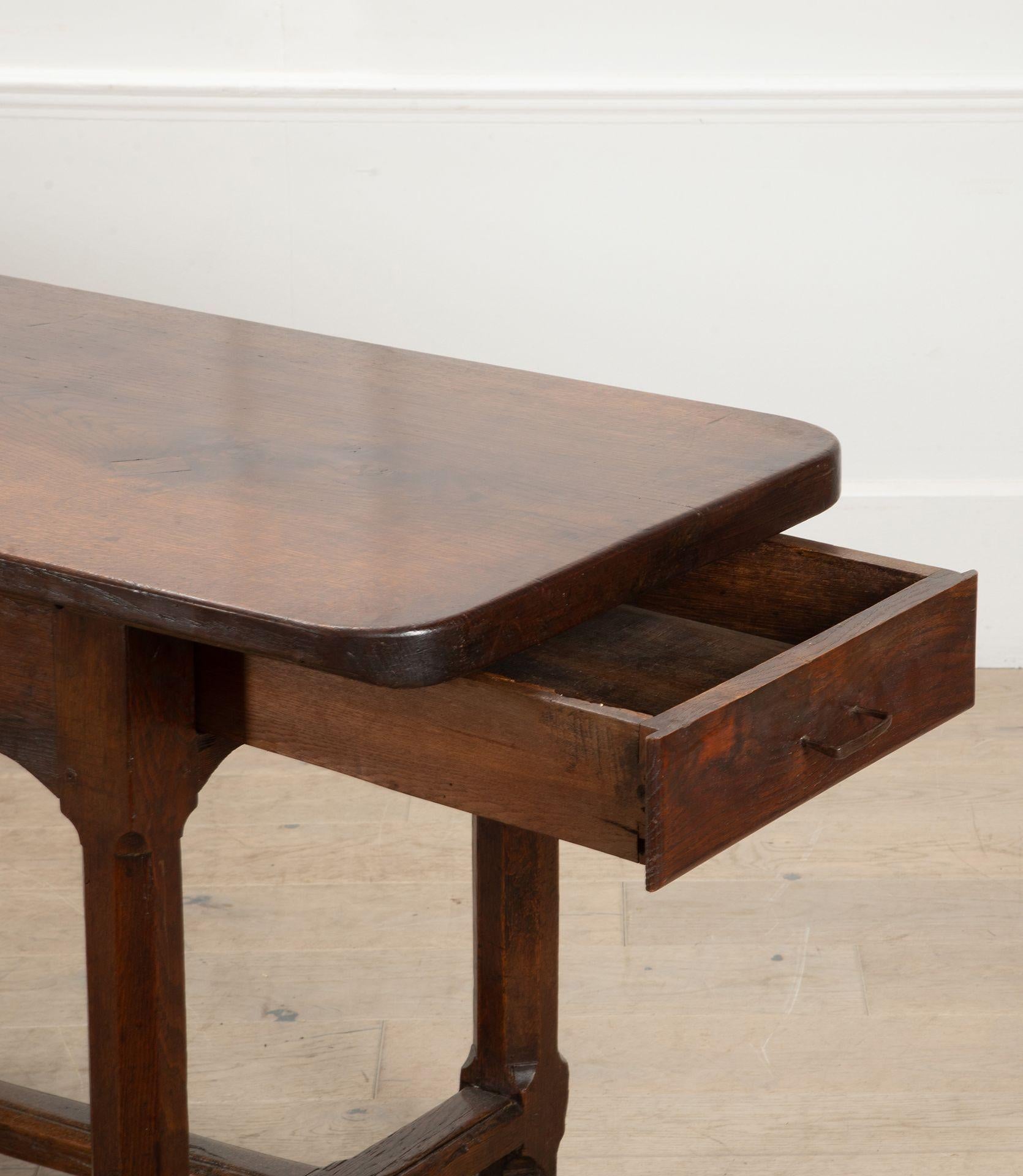 18th Century French Oak Serving Table For Sale 1