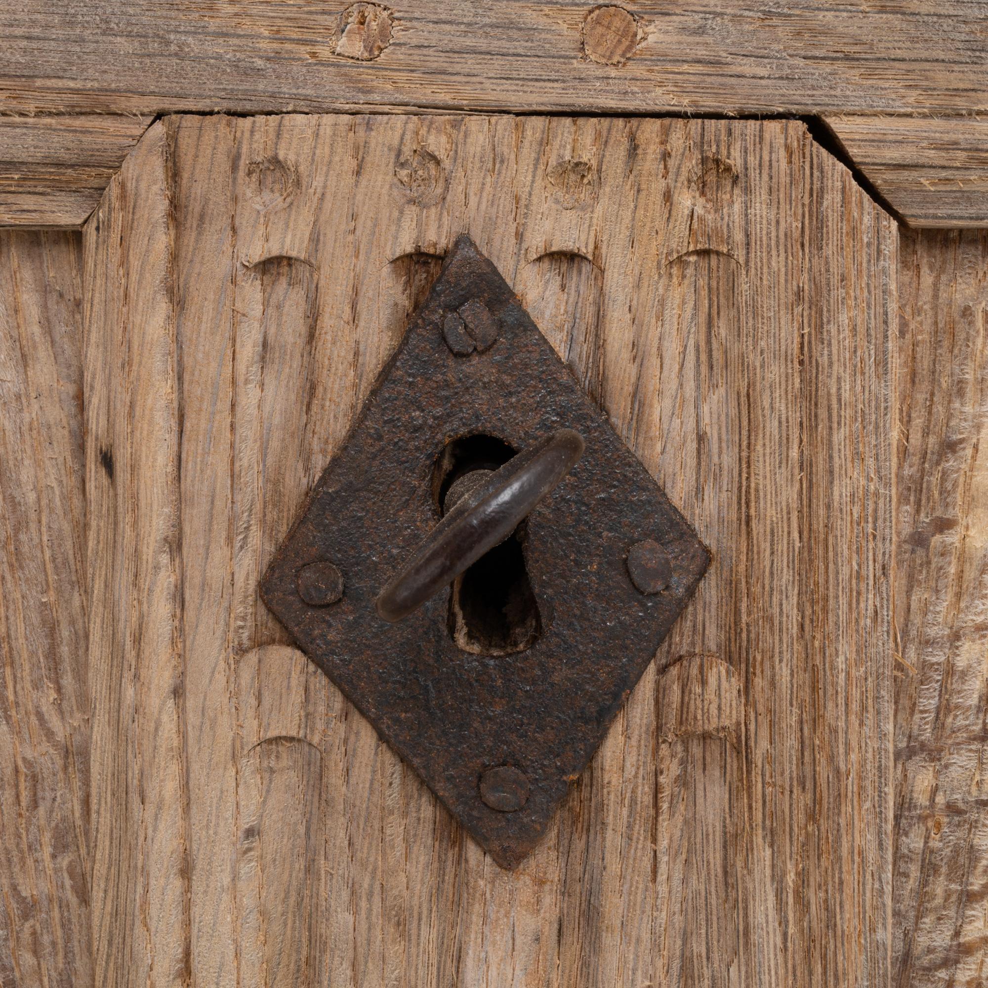 18th Century French Oak Trunk 4