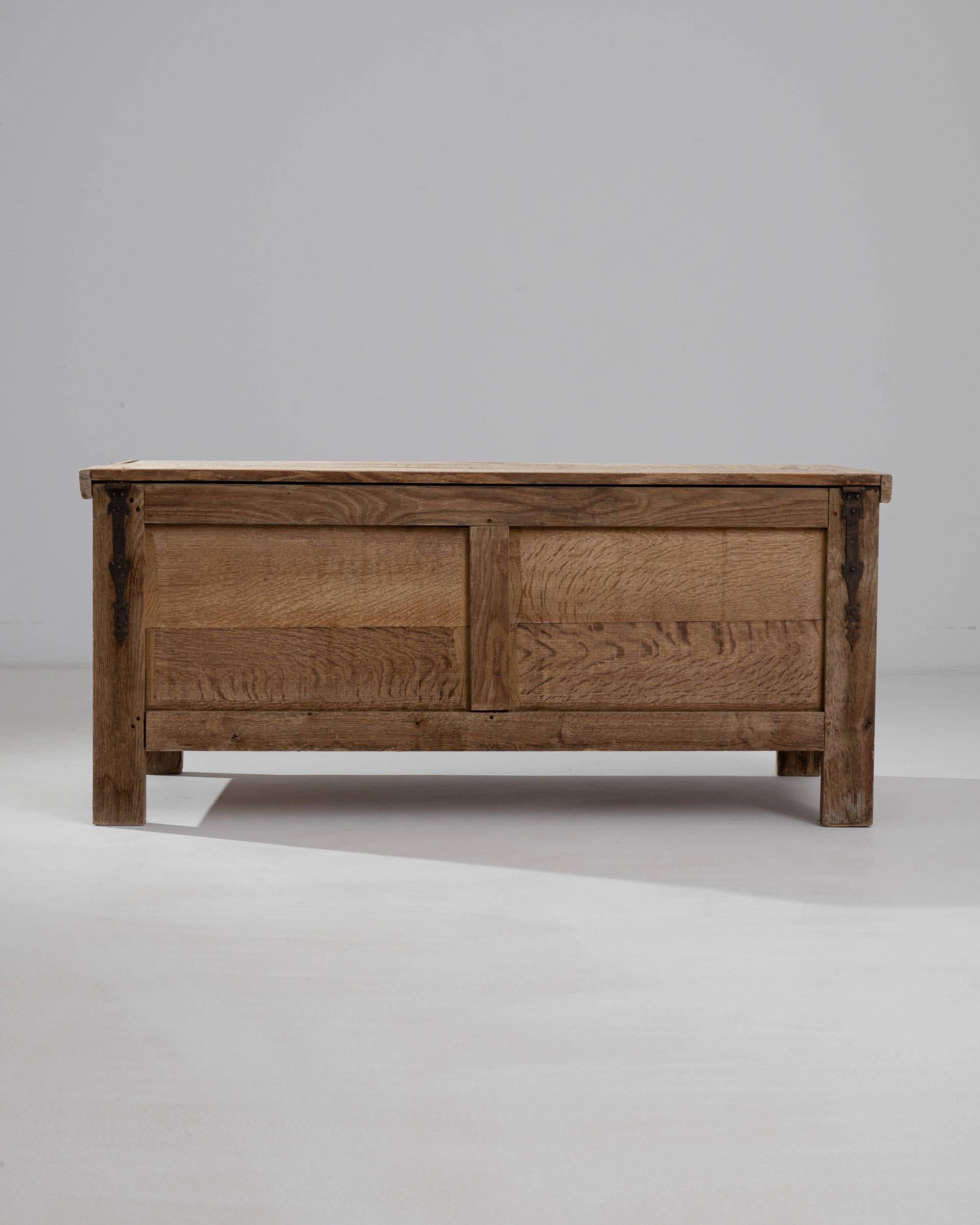 18th Century French Oak Trunk 6
