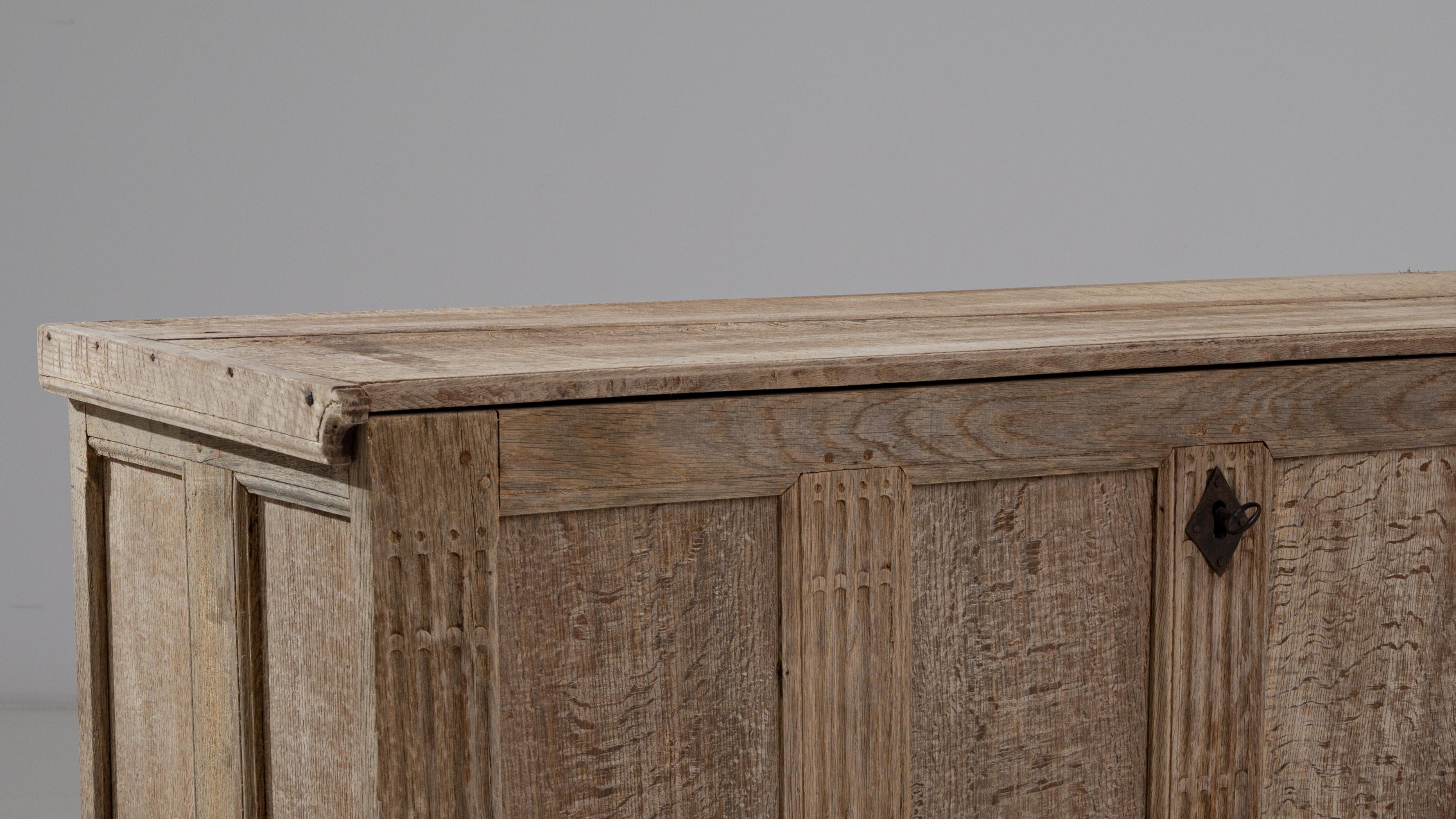 18th Century French Oak Trunk 2
