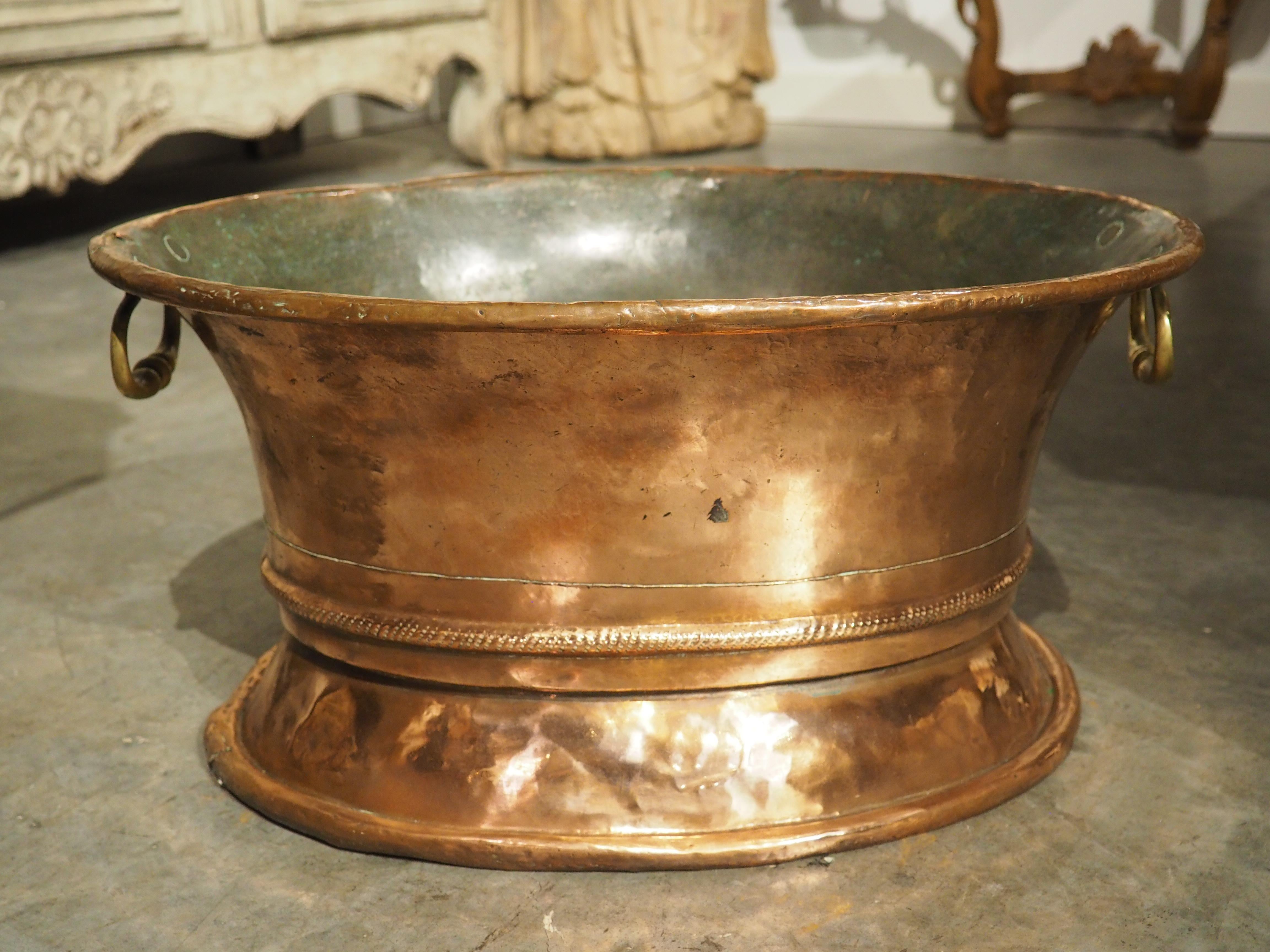 18th Century French Oval Copper Rafraîchissoir or Wine Bottle Cooler For Sale 11