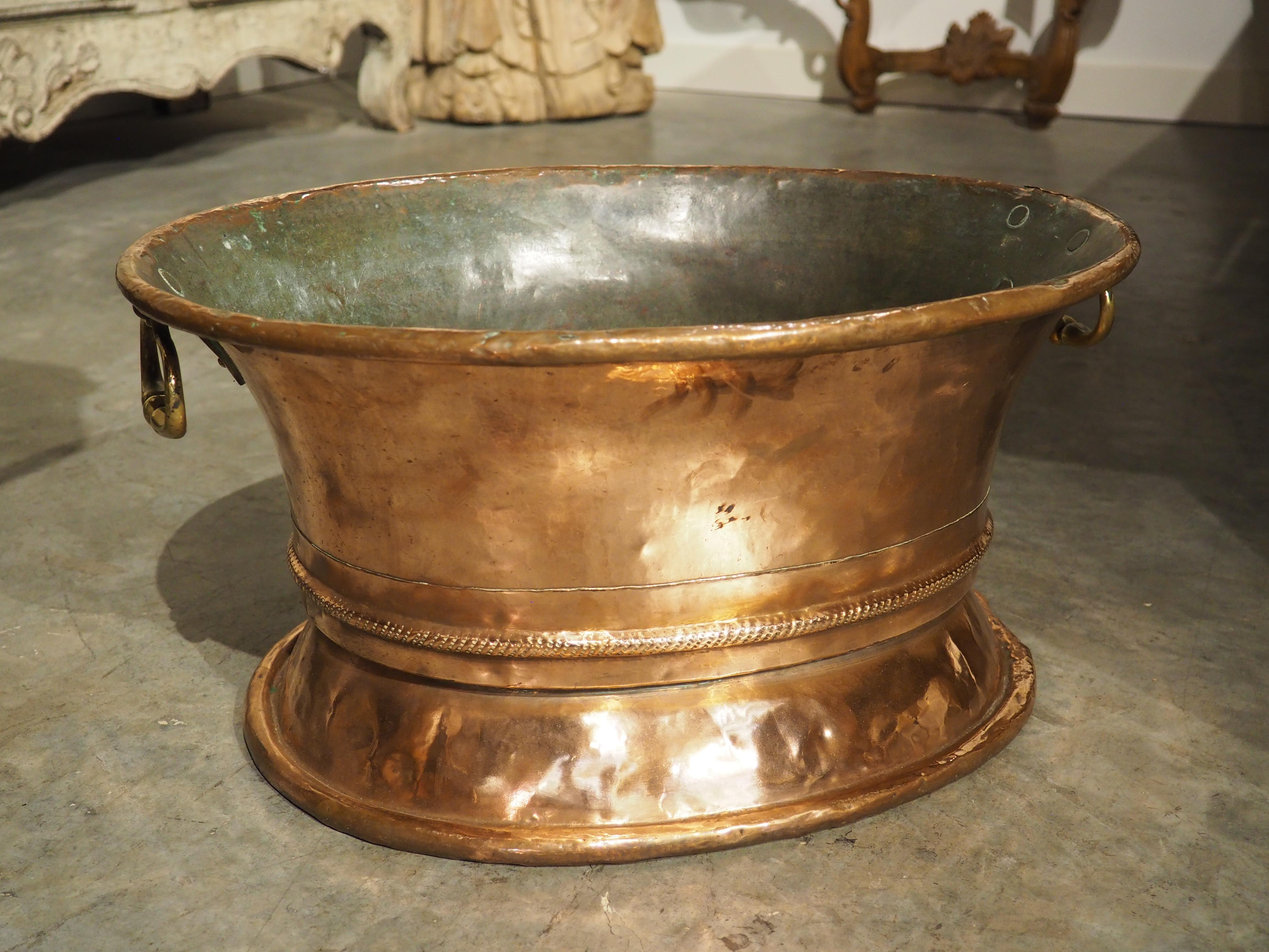 18th Century and Earlier 18th Century French Oval Copper Rafraîchissoir or Wine Bottle Cooler For Sale