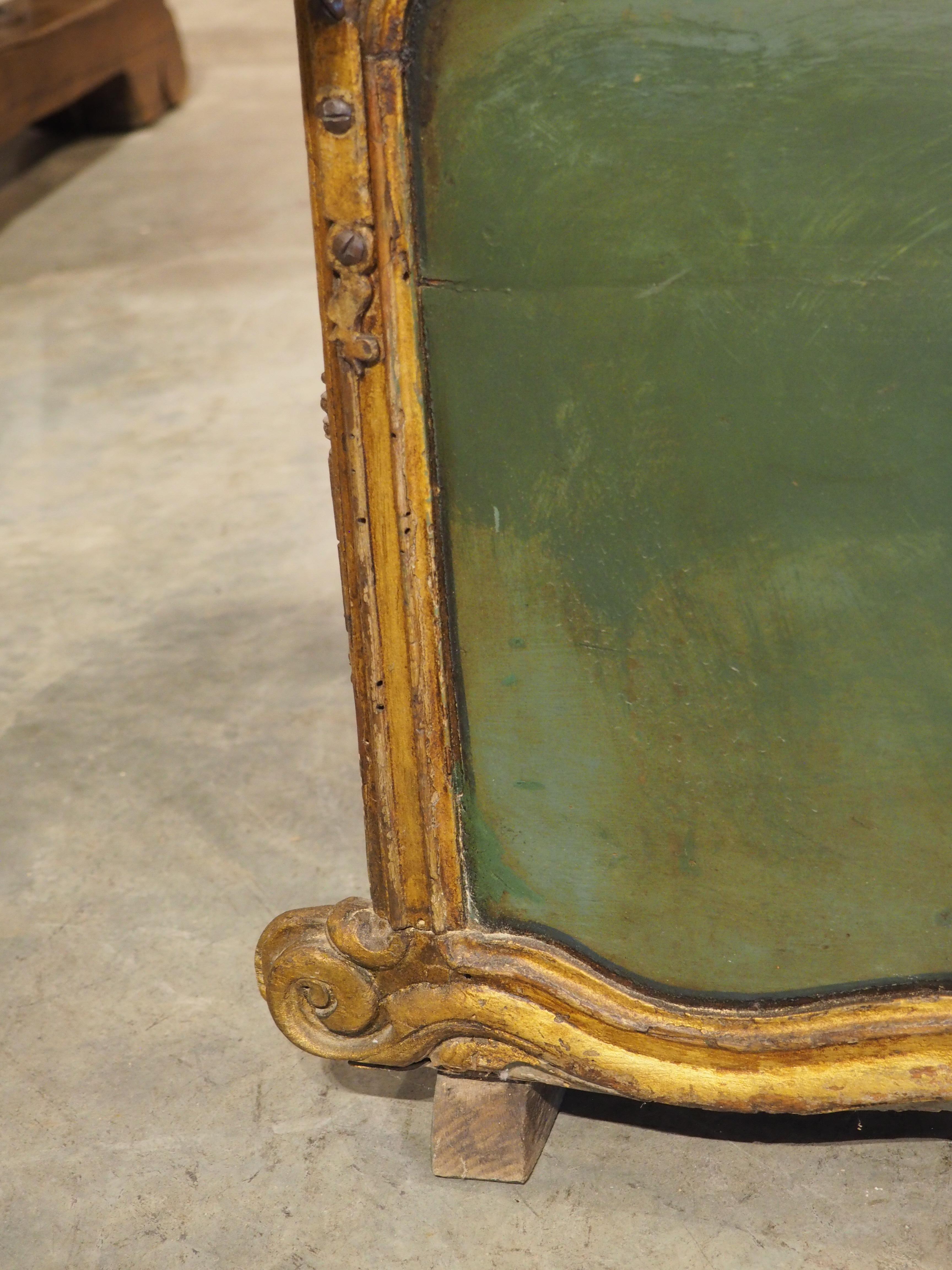 18th Century French Painted and Gilded Chaise à Porteurs, Sedan Chair 9