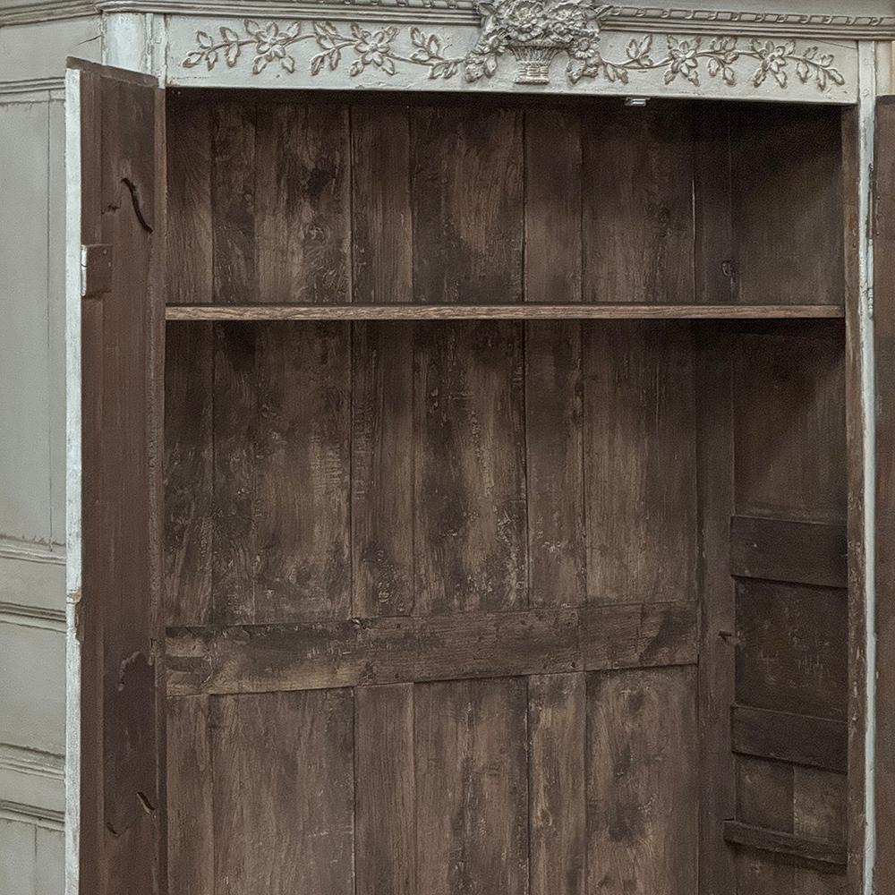 18th Century French Painted Armoire from Normandie For Sale 10