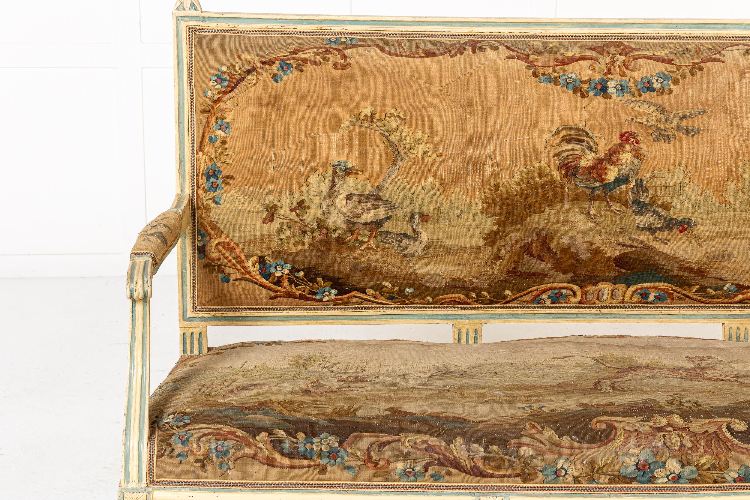 XVIIIe siècle et antérieur Settee française peinte du 18ème siècle en vente