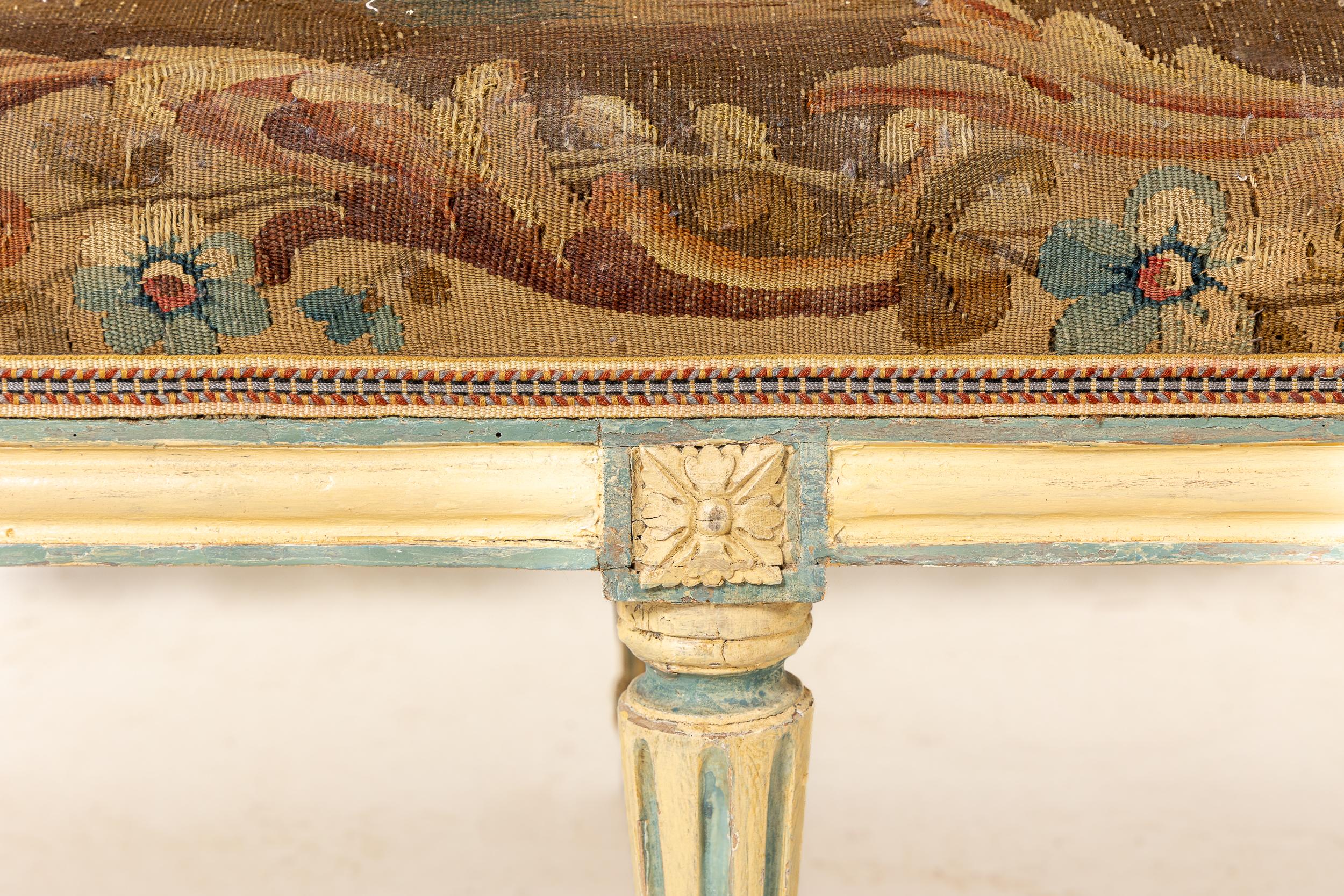 Settee française peinte du 18ème siècle en vente 3