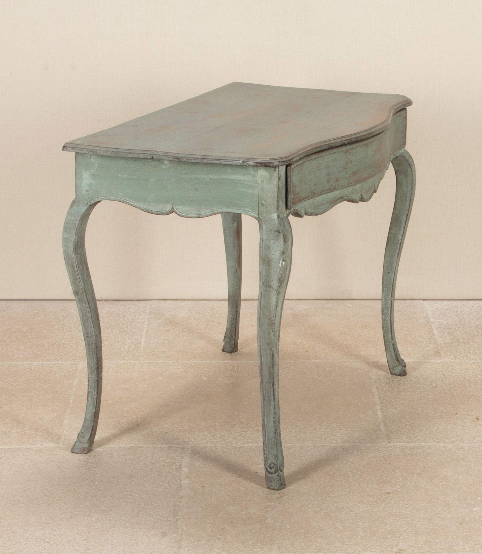 Table à écrire peinte du XVIIIe siècle Bon état - En vente à Gloucestershire, GB