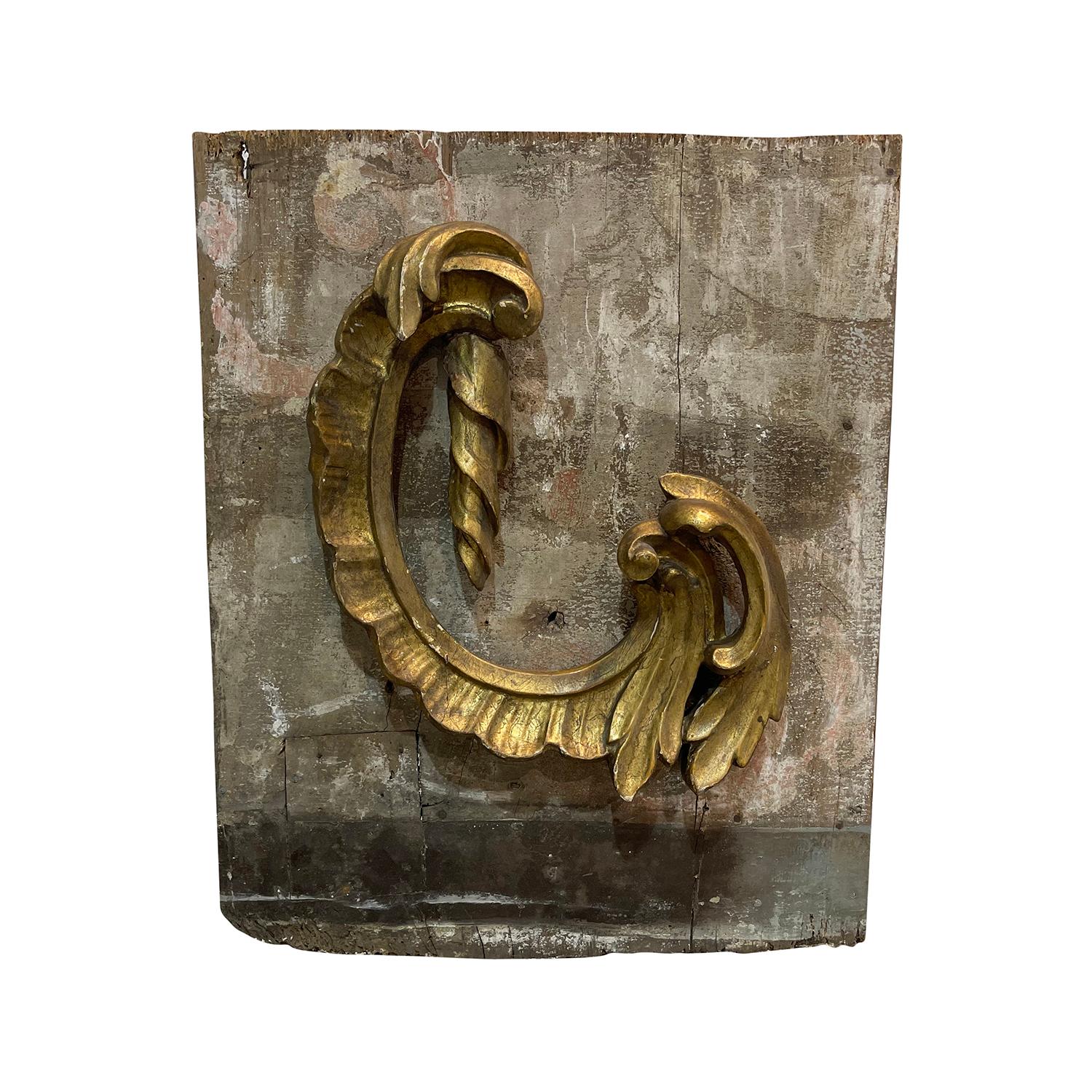 Francese Coppia di rilievi da parete in legno di quercia del XVIII secolo French Rocaille in vendita