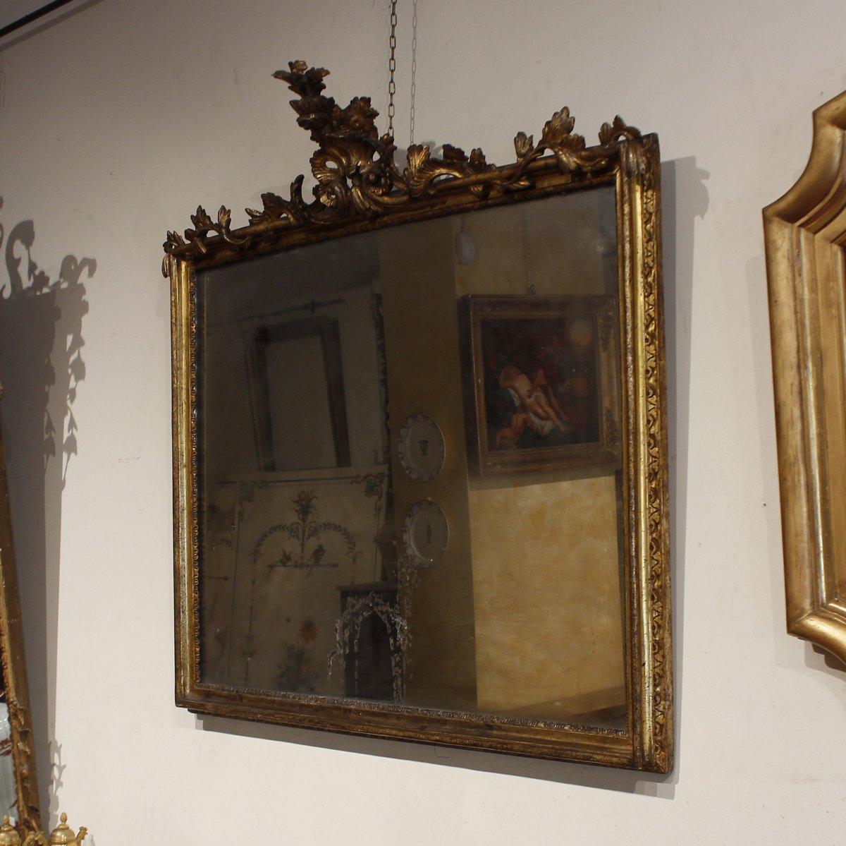 Gilt 18th Century French Pair of Louis XV Mirrors For Sale