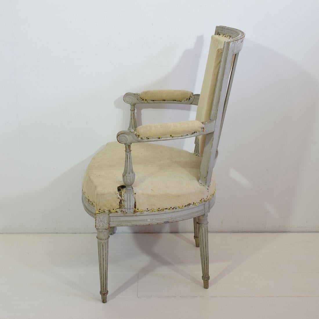 18th Century French Pair of Louis XVI Chairs 8