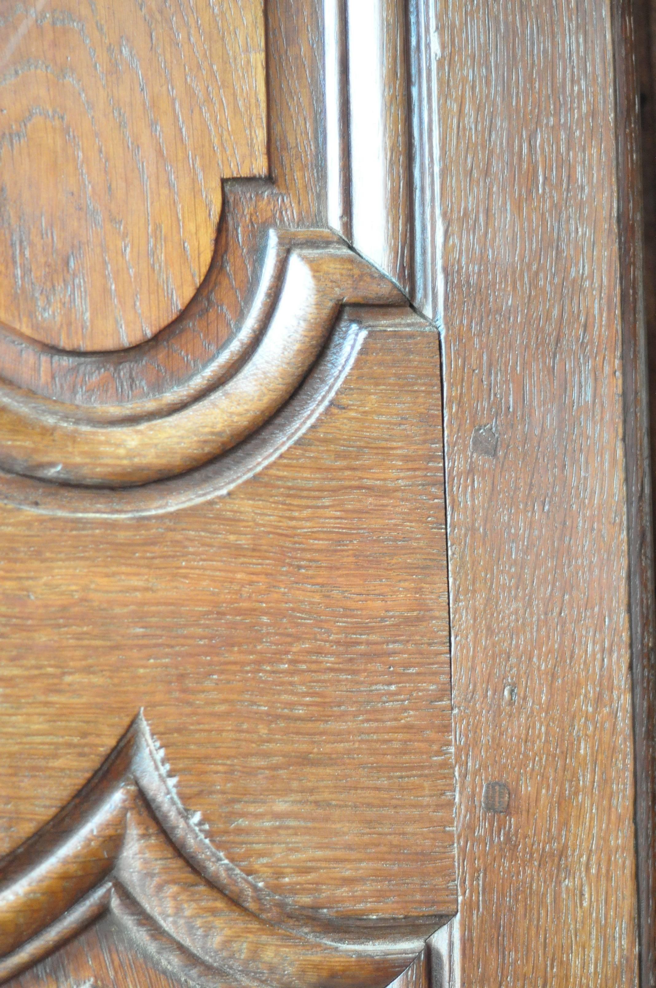 18th Century French Pair of Oak Doors 1