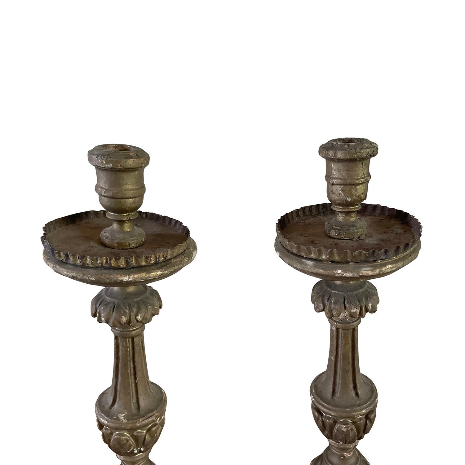 18th Century French Pair of Pinewood Candle Holders, Antique Sticks For Sale 1