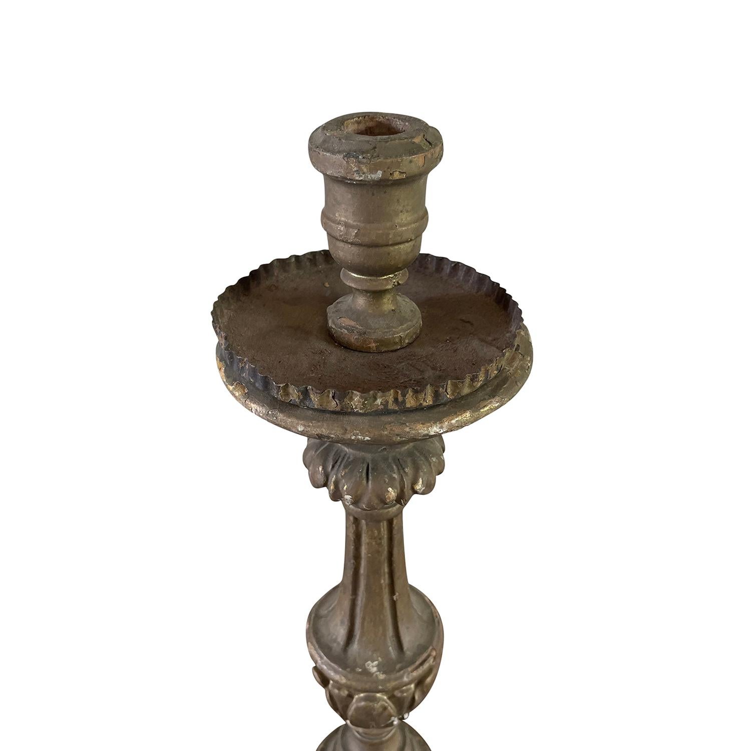 18th Century French Pair of Pinewood Candle Holders, Antique Sticks For Sale 2