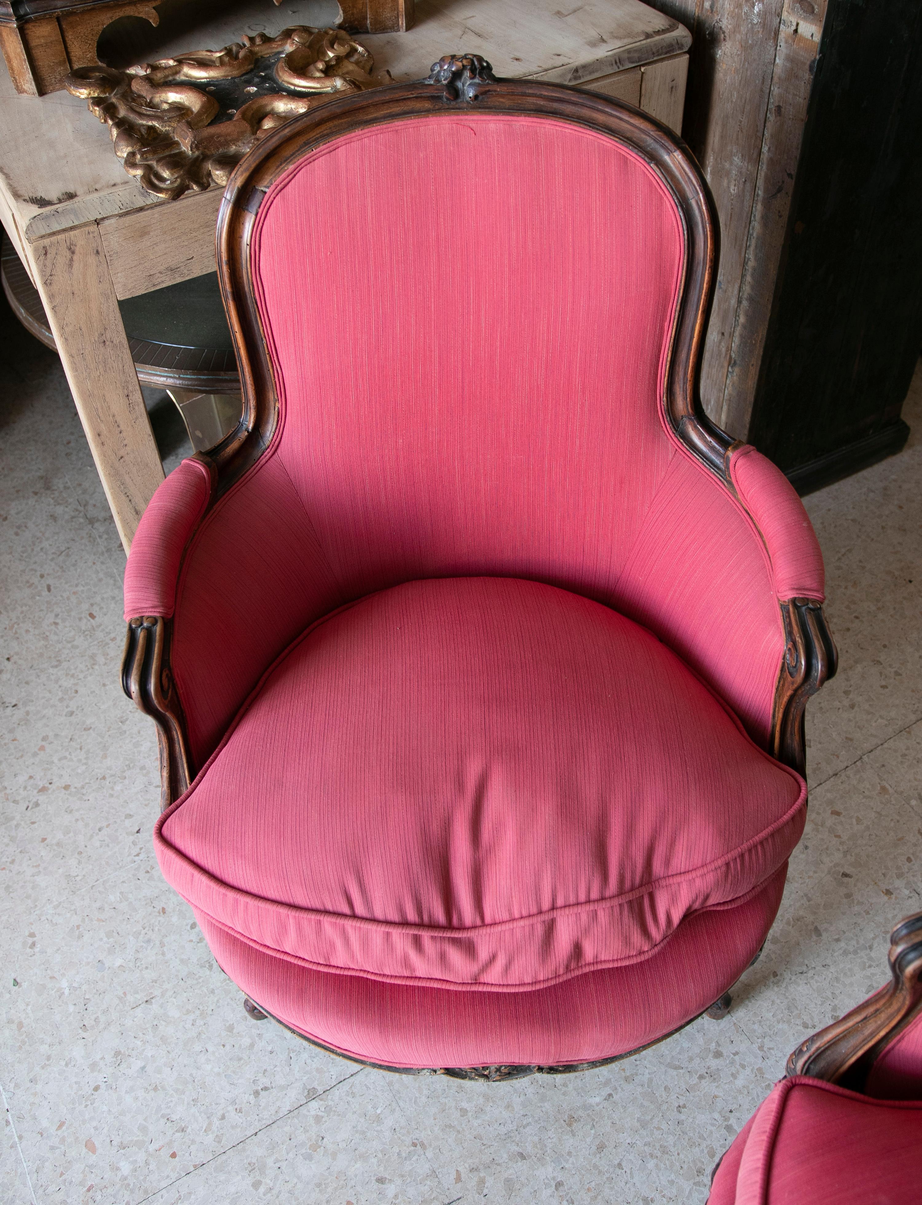 18th Century French Pair of Wooden Upholstered Armchairs For Sale 10