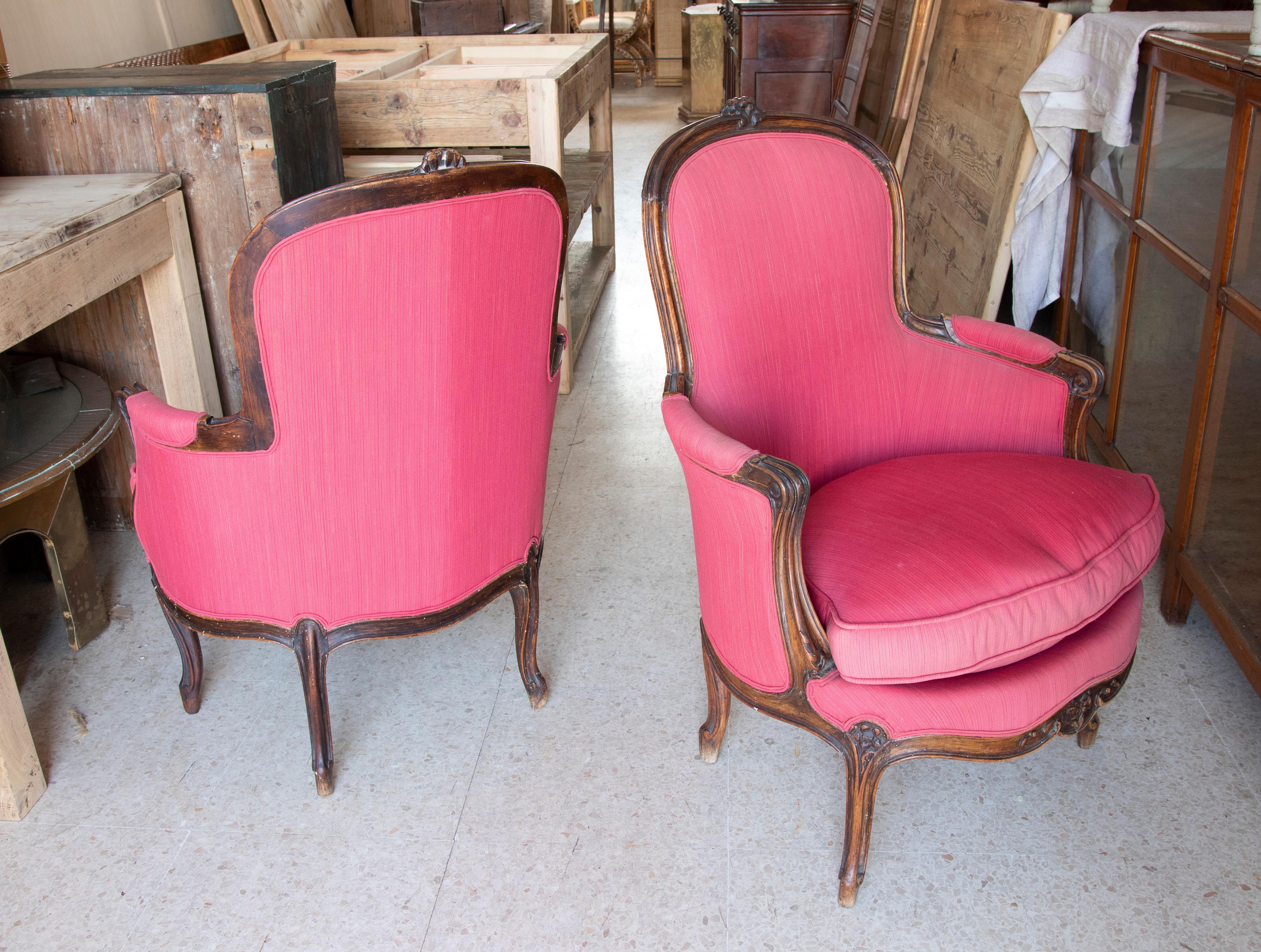 18th Century French Pair of Wooden Upholstered Armchairs In Good Condition For Sale In Marbella, ES