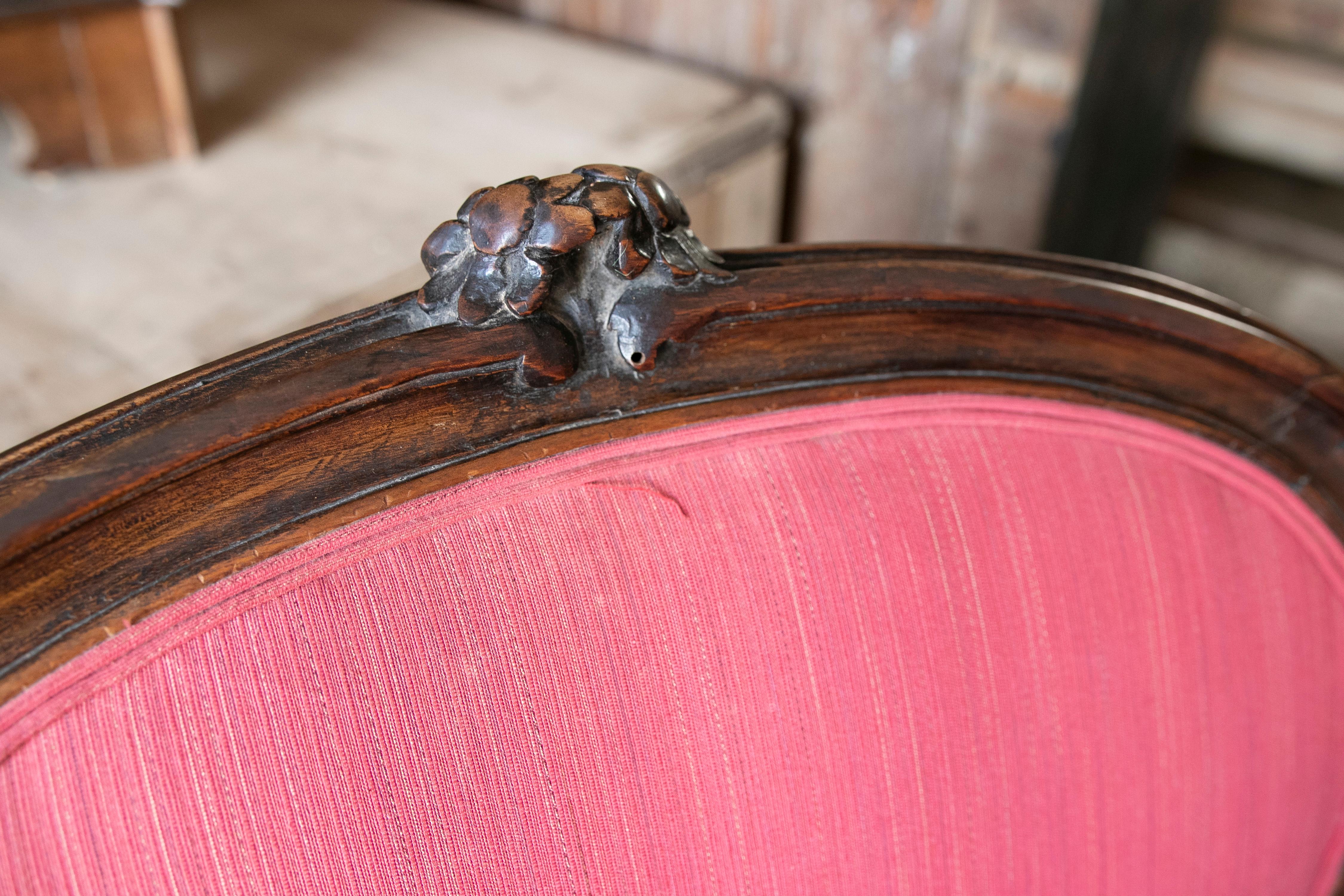 18th Century French Pair of Wooden Upholstered Armchairs For Sale 3